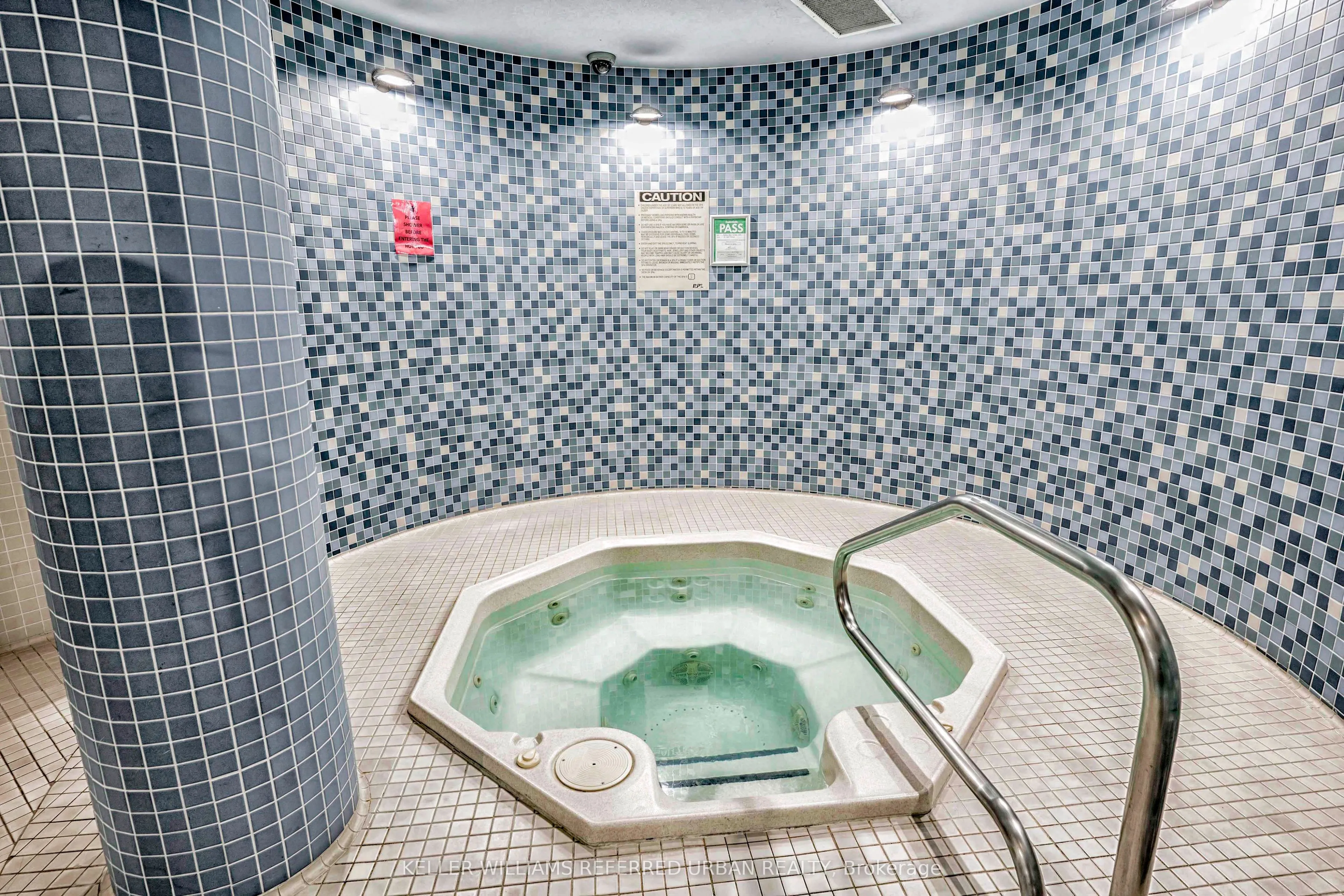 80 Western Battery Road #304