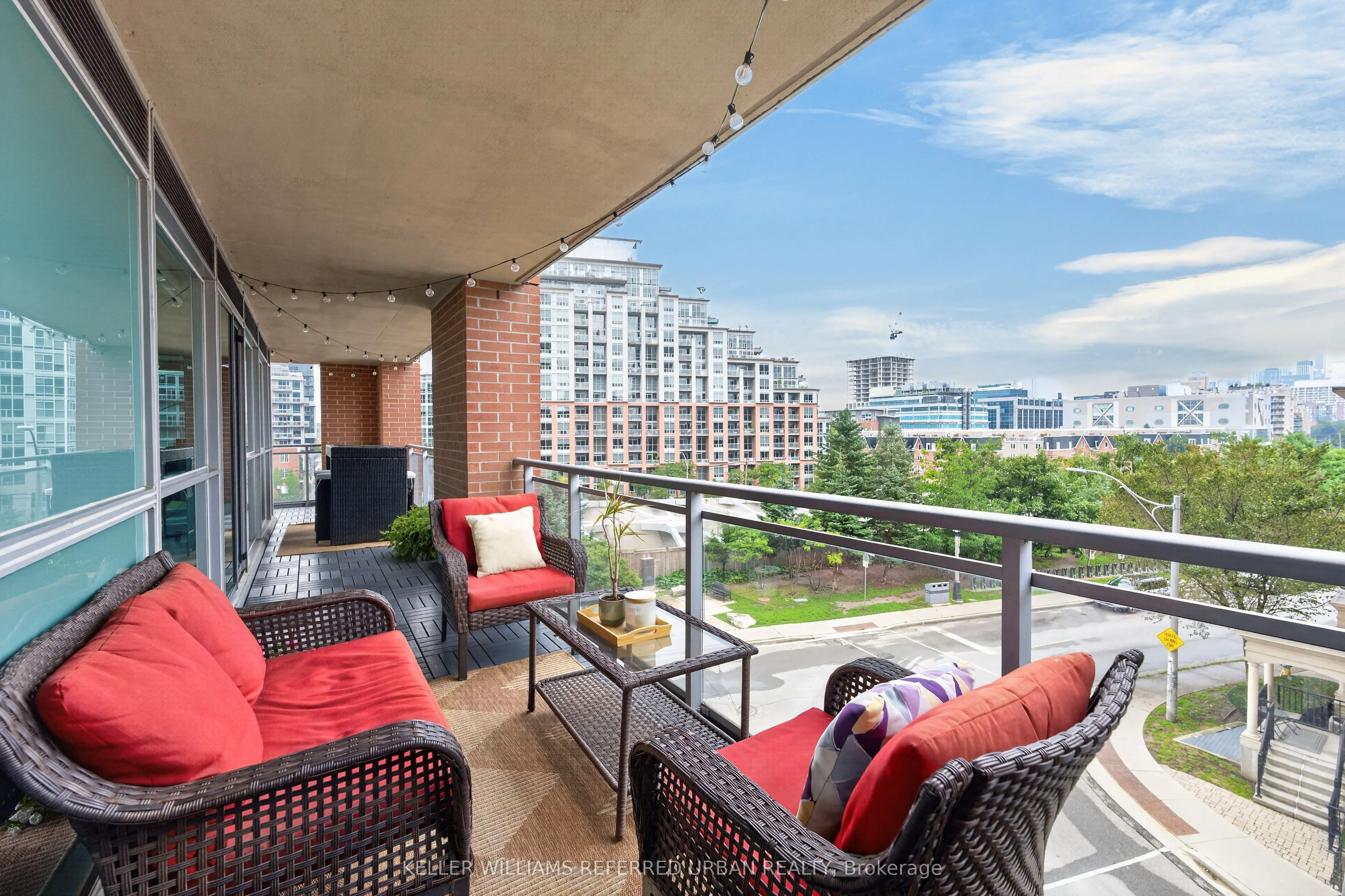 80 Western Battery Road #304