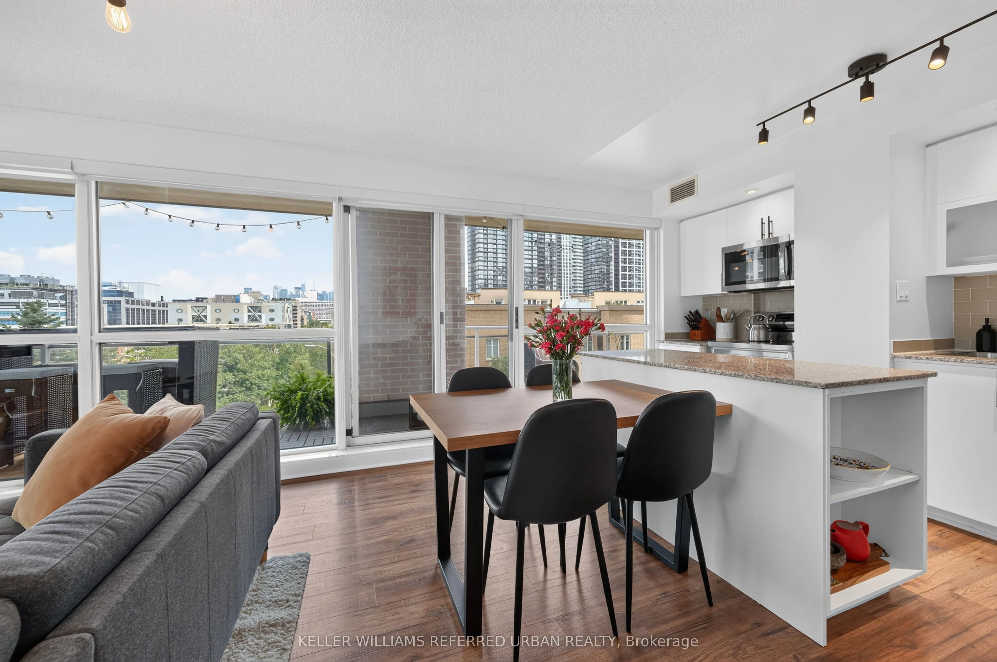 80 Western Battery Road #304
