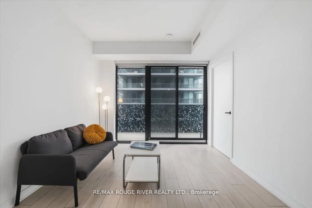 55 Charles Street E #3808