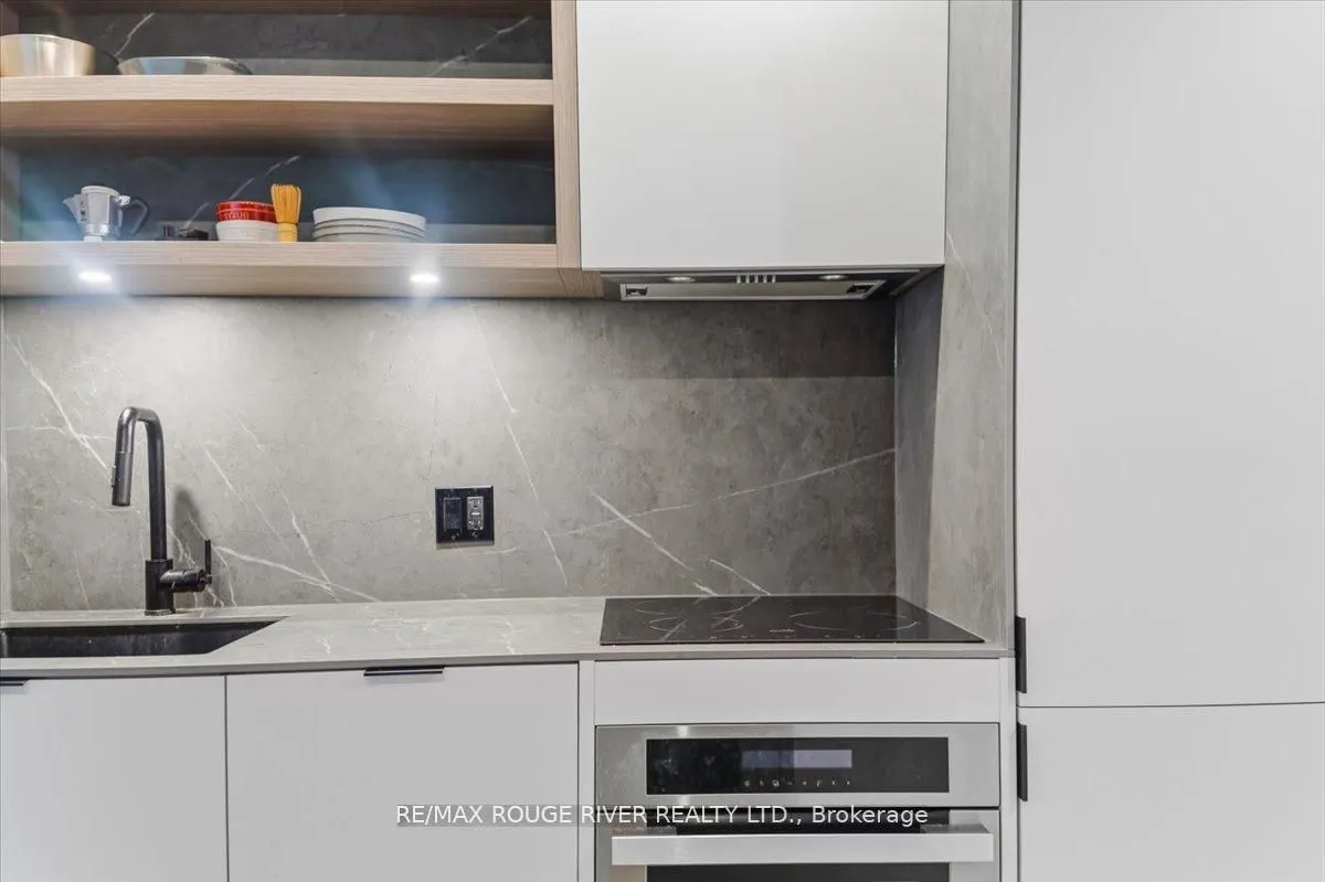 55 Charles Street E #3808