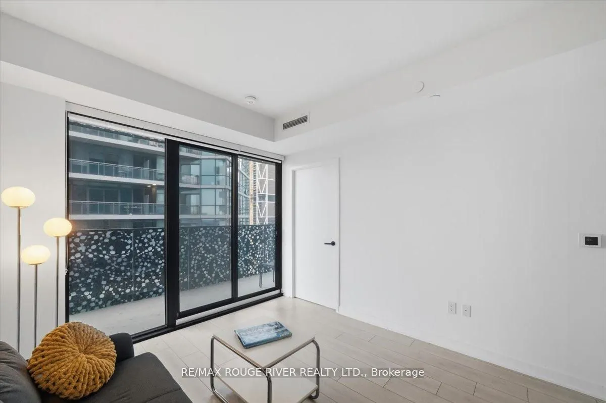 55 Charles Street E #3808