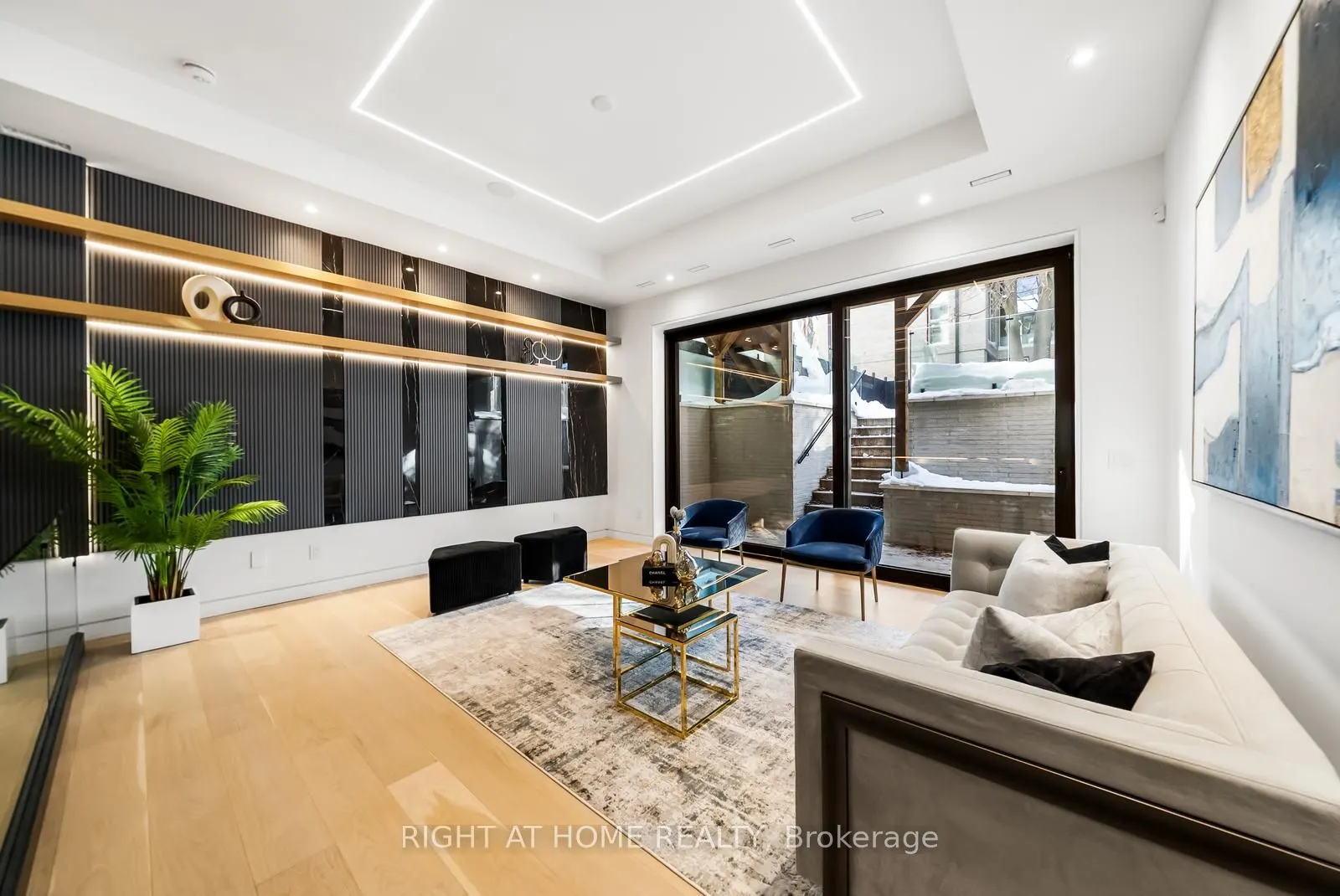 74B Rathnelly Avenue