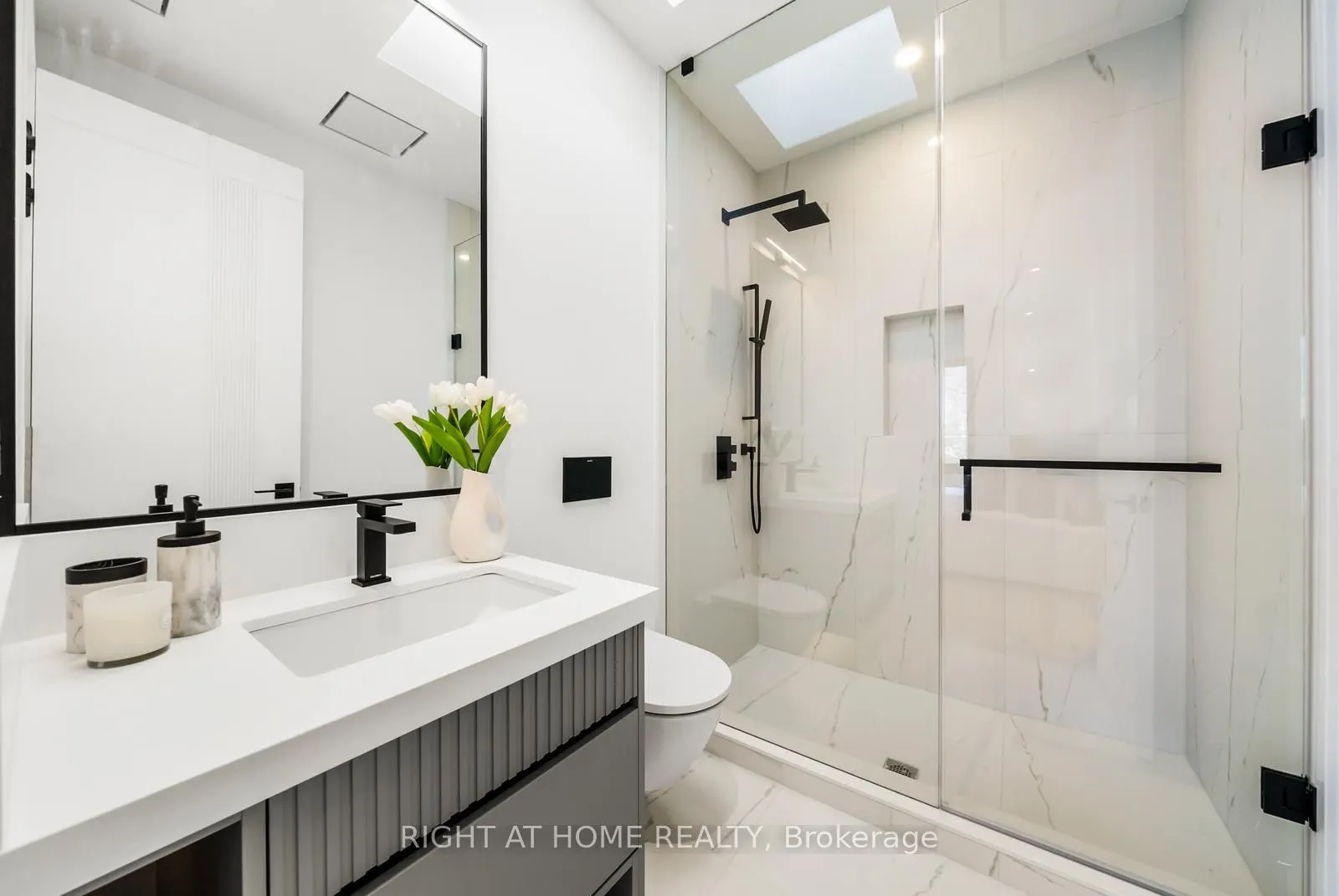 74B Rathnelly Avenue