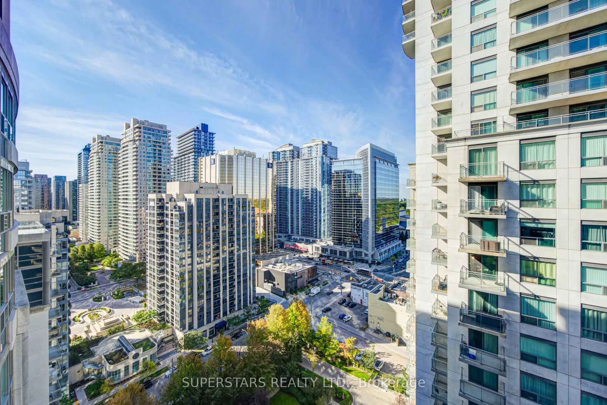 188 Doris Avenue ##2002