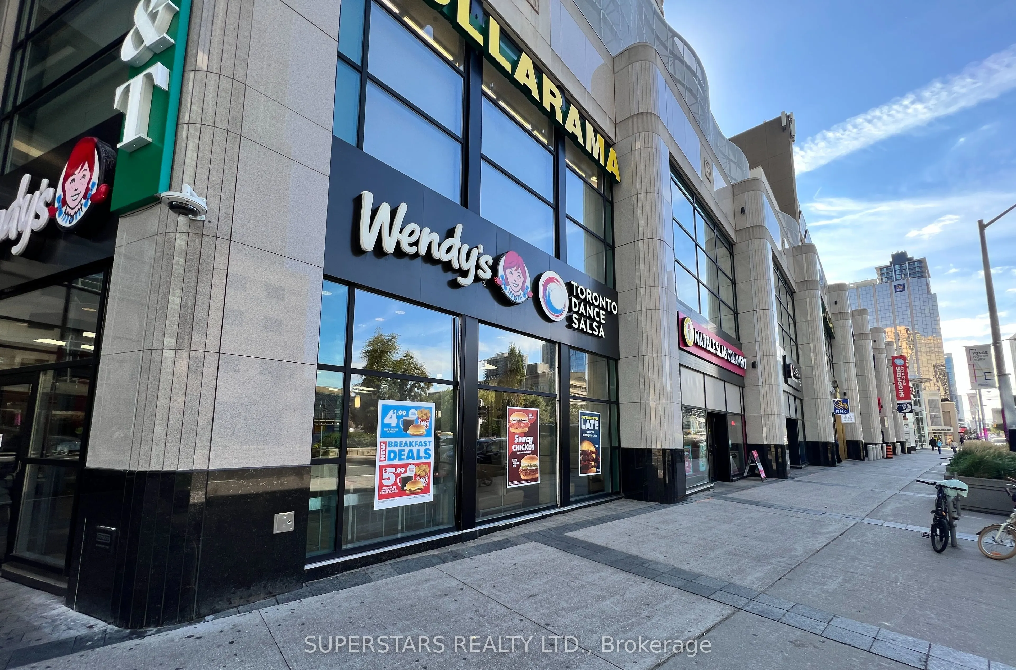 188 Doris Avenue ##2002