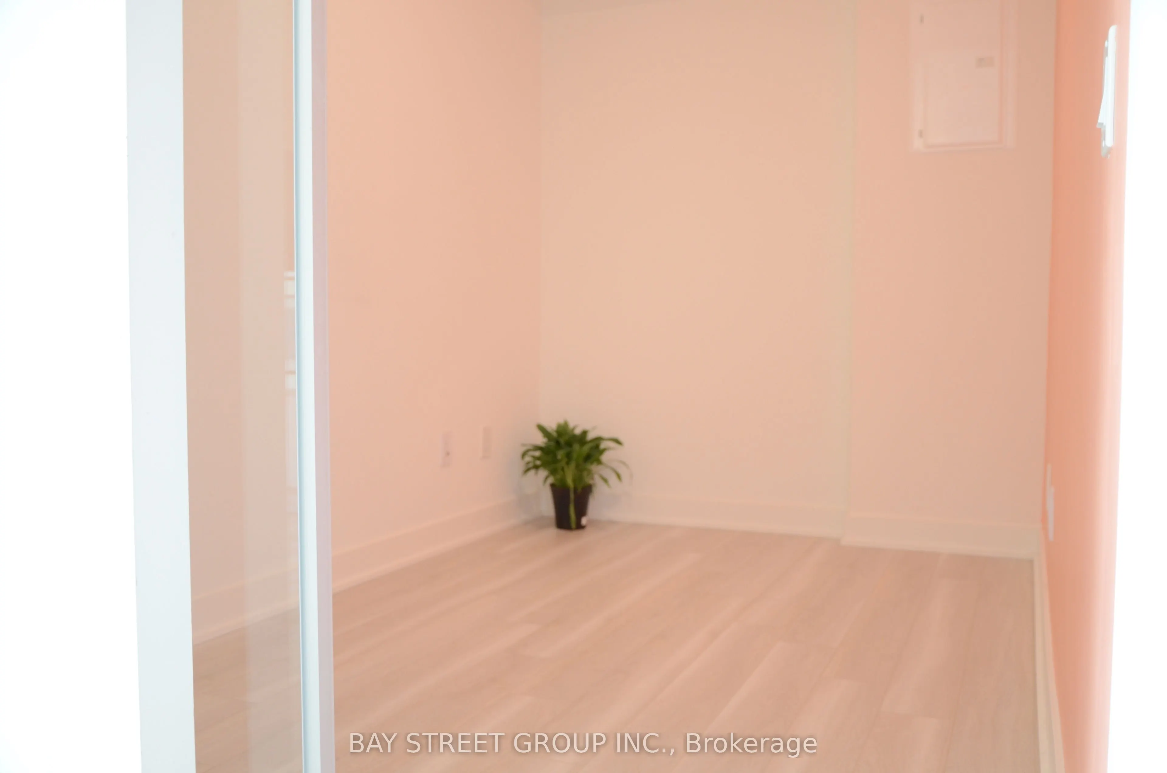 17 Bathurst Street ##1716
