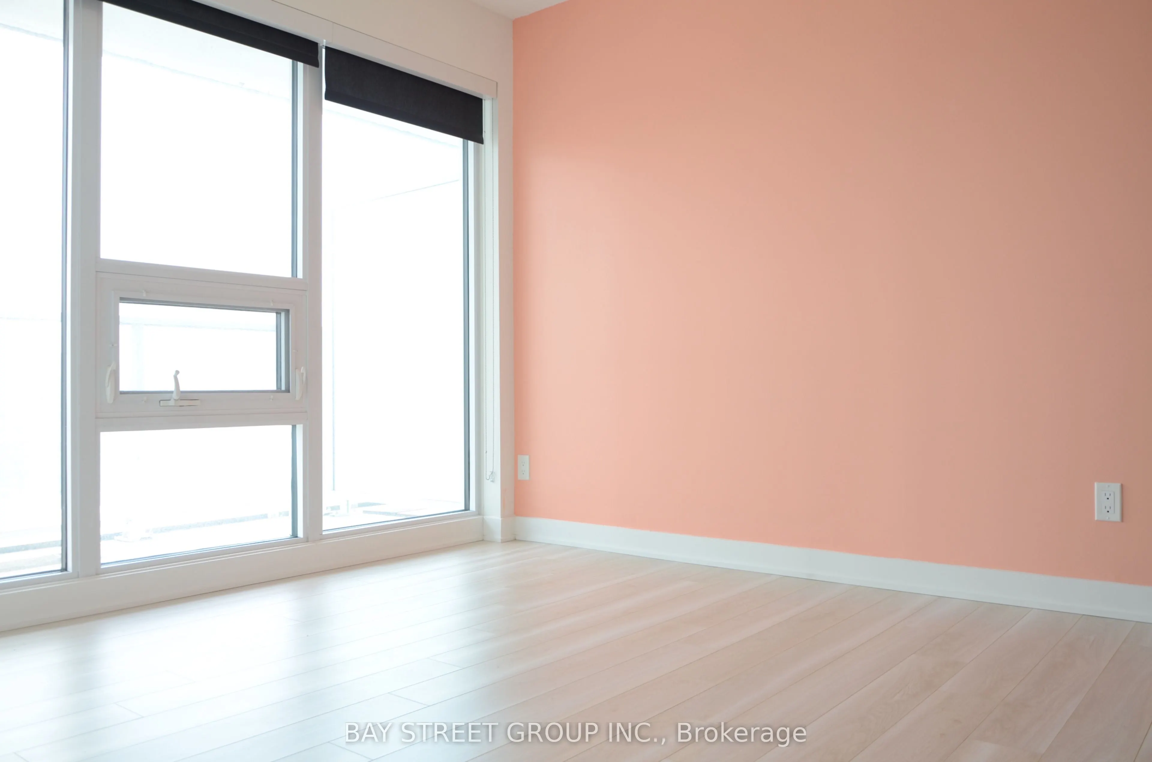 17 Bathurst Street ##1716