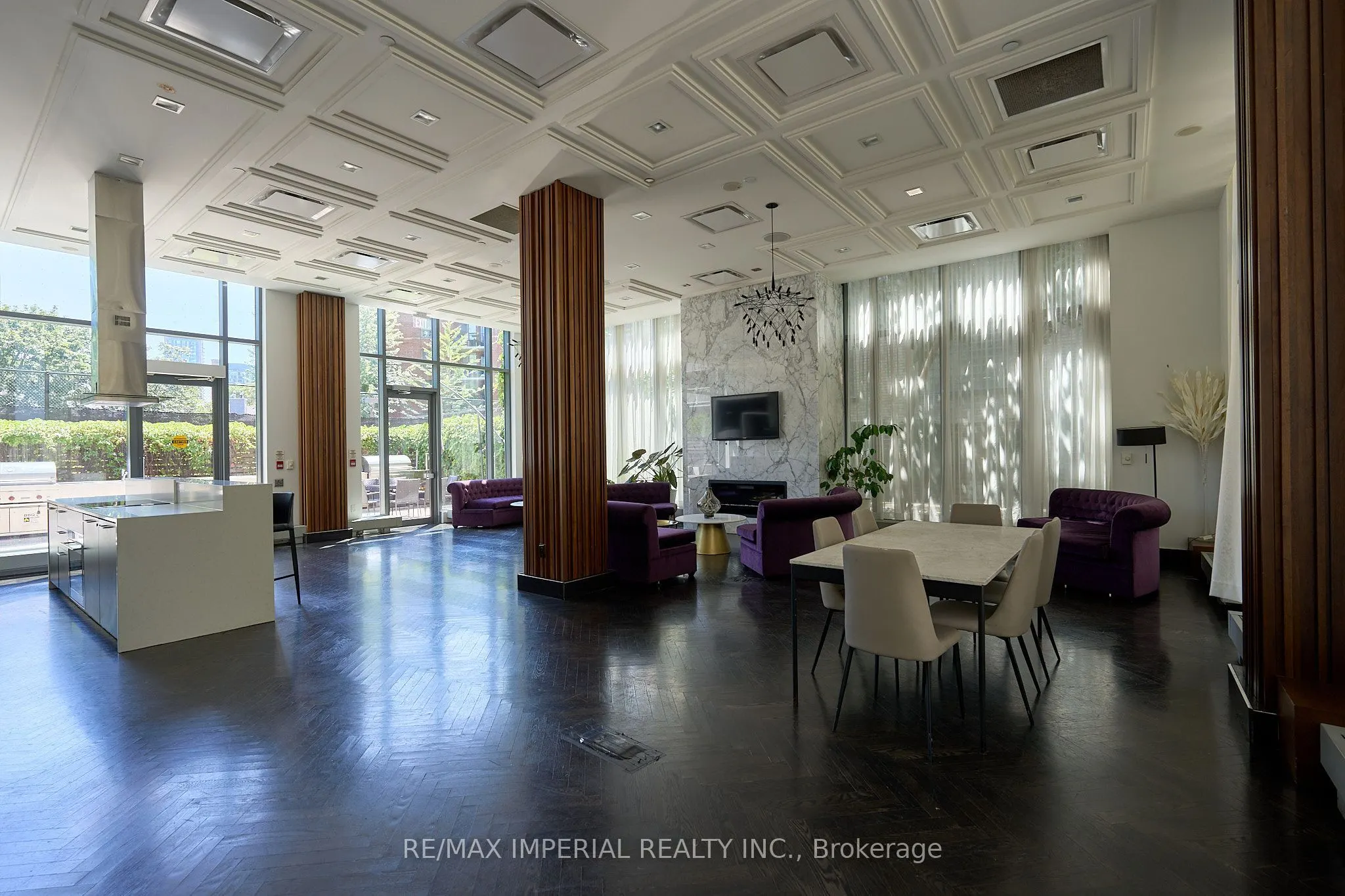 775 King Street W #901