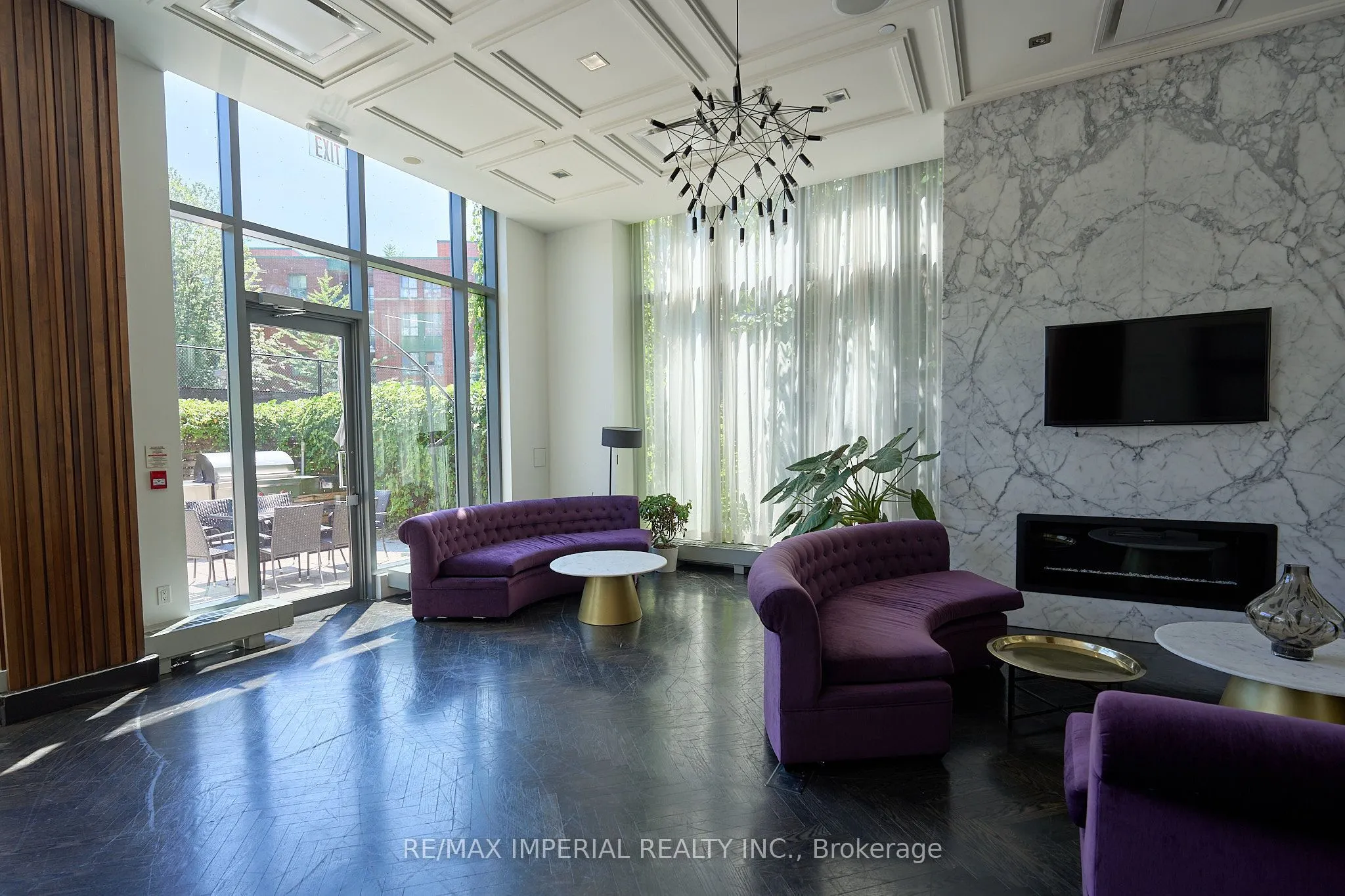 775 King Street W #901
