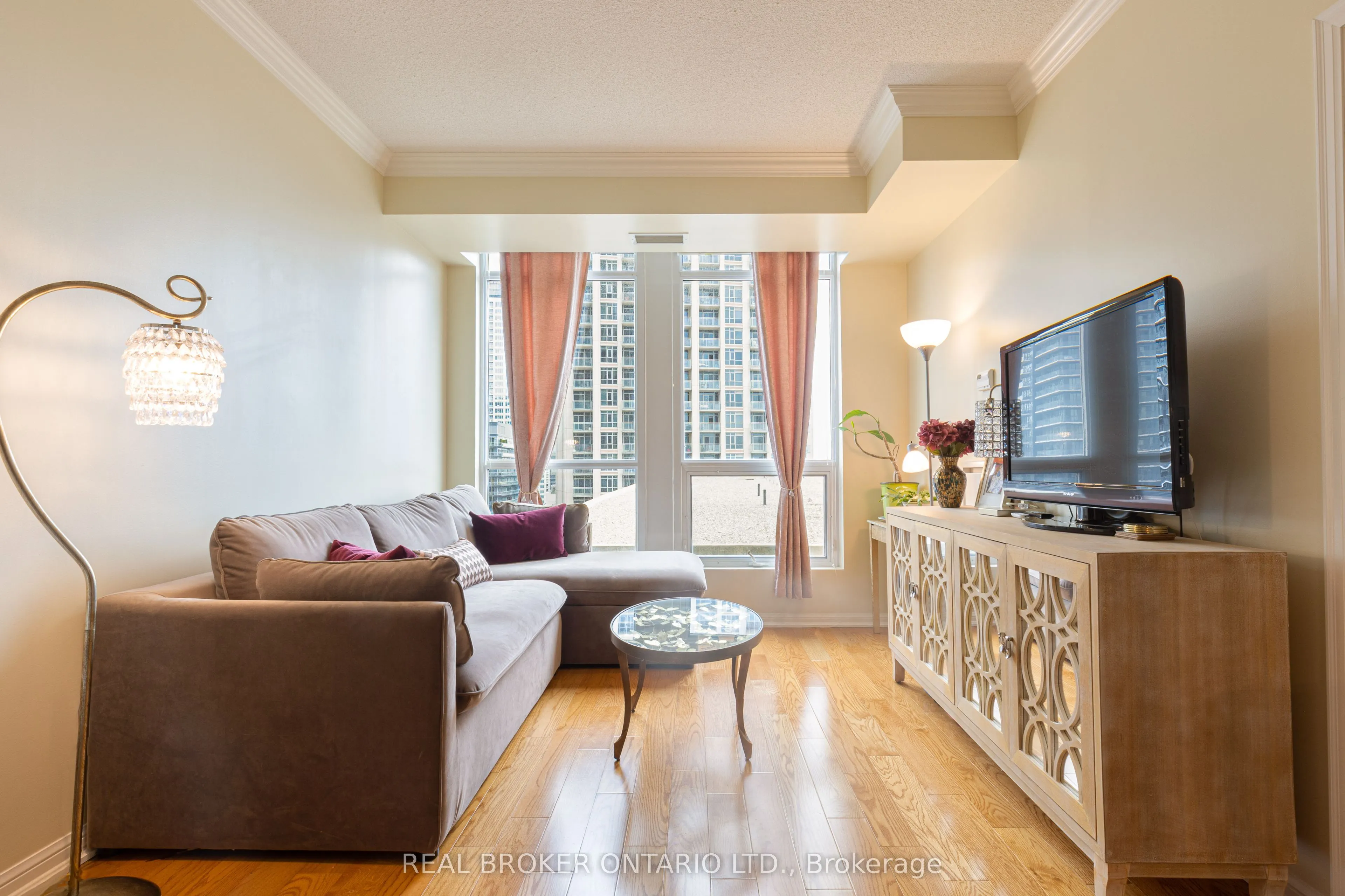 628 Fleet Street #1311