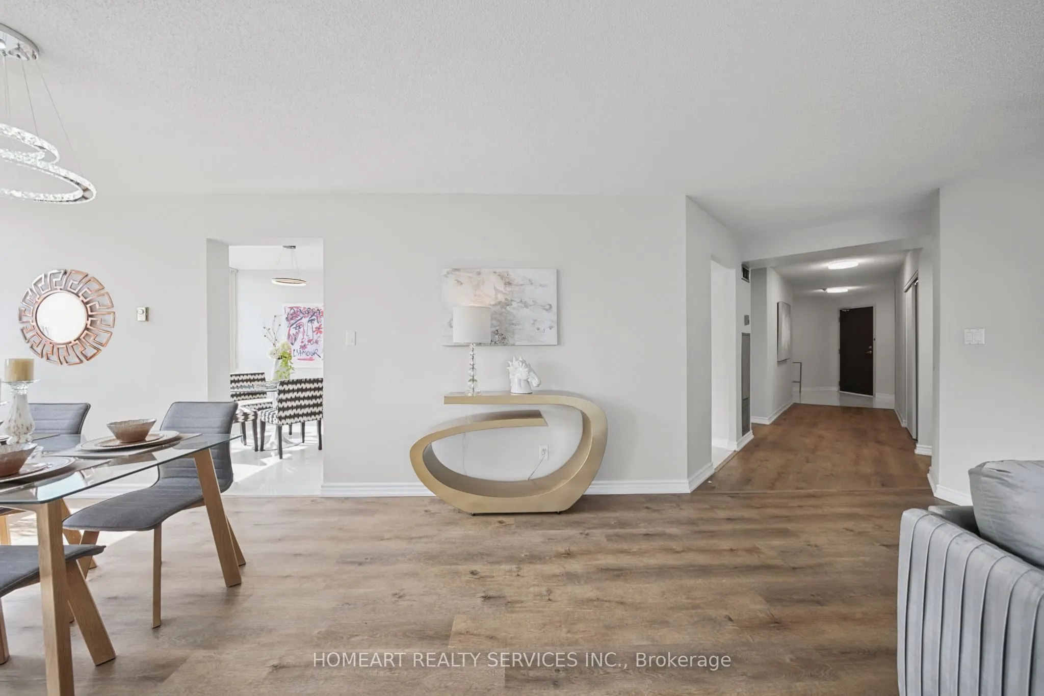 30 Greenfield Avenue #1806