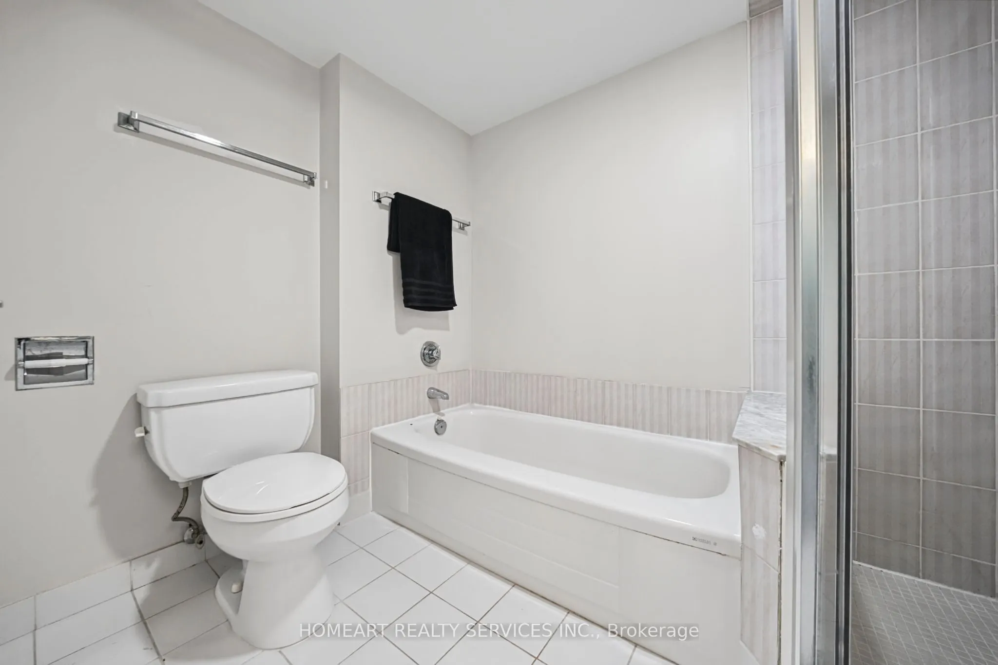 30 Greenfield Avenue #1806