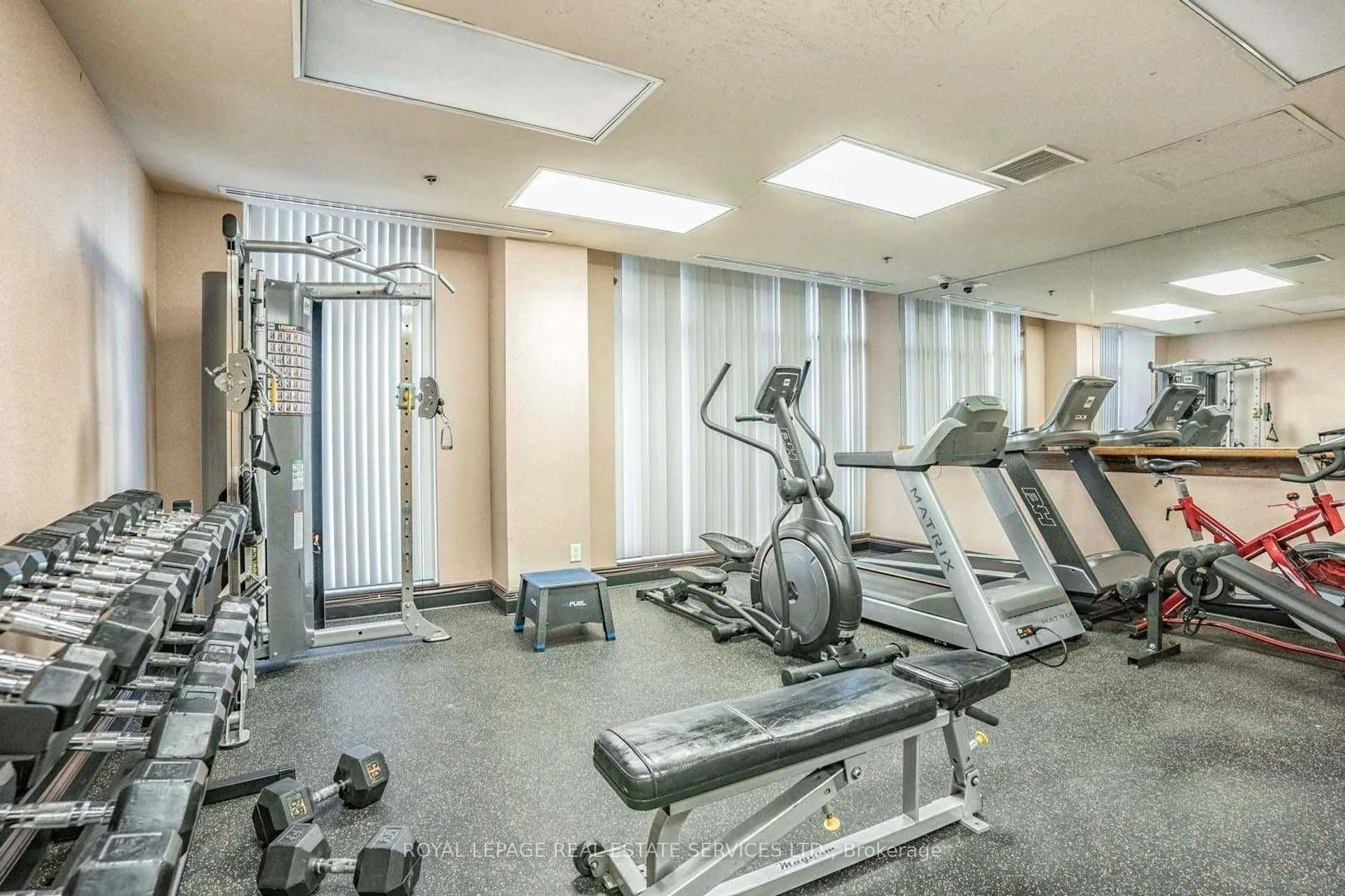 308 Palmerston Avenue #404
