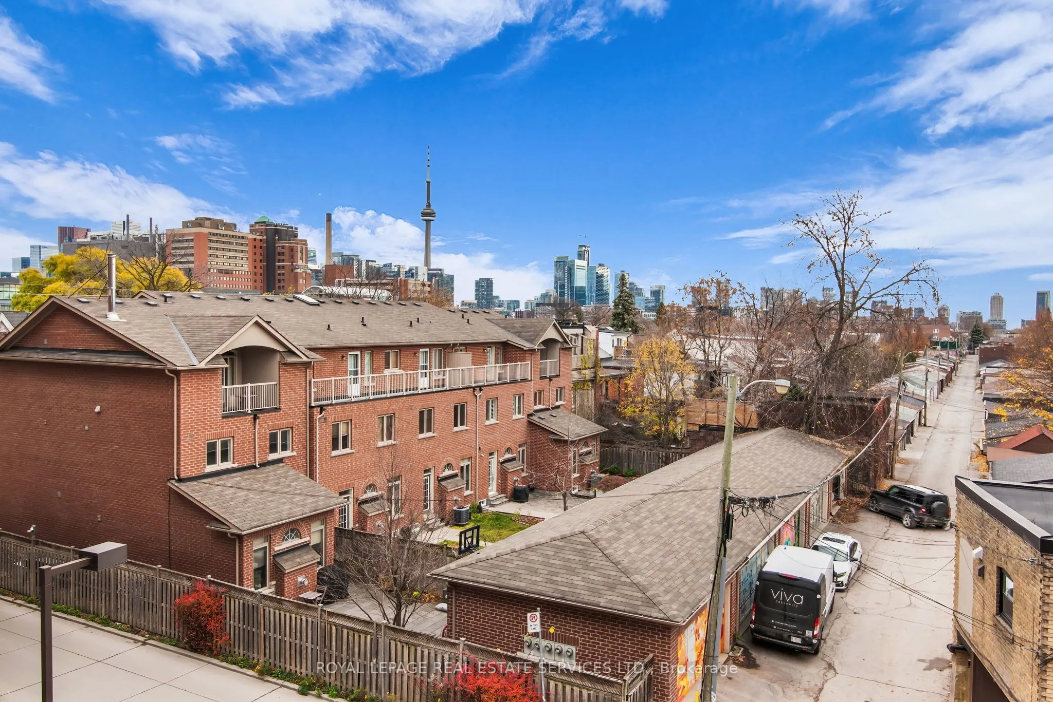 308 Palmerston Avenue #404