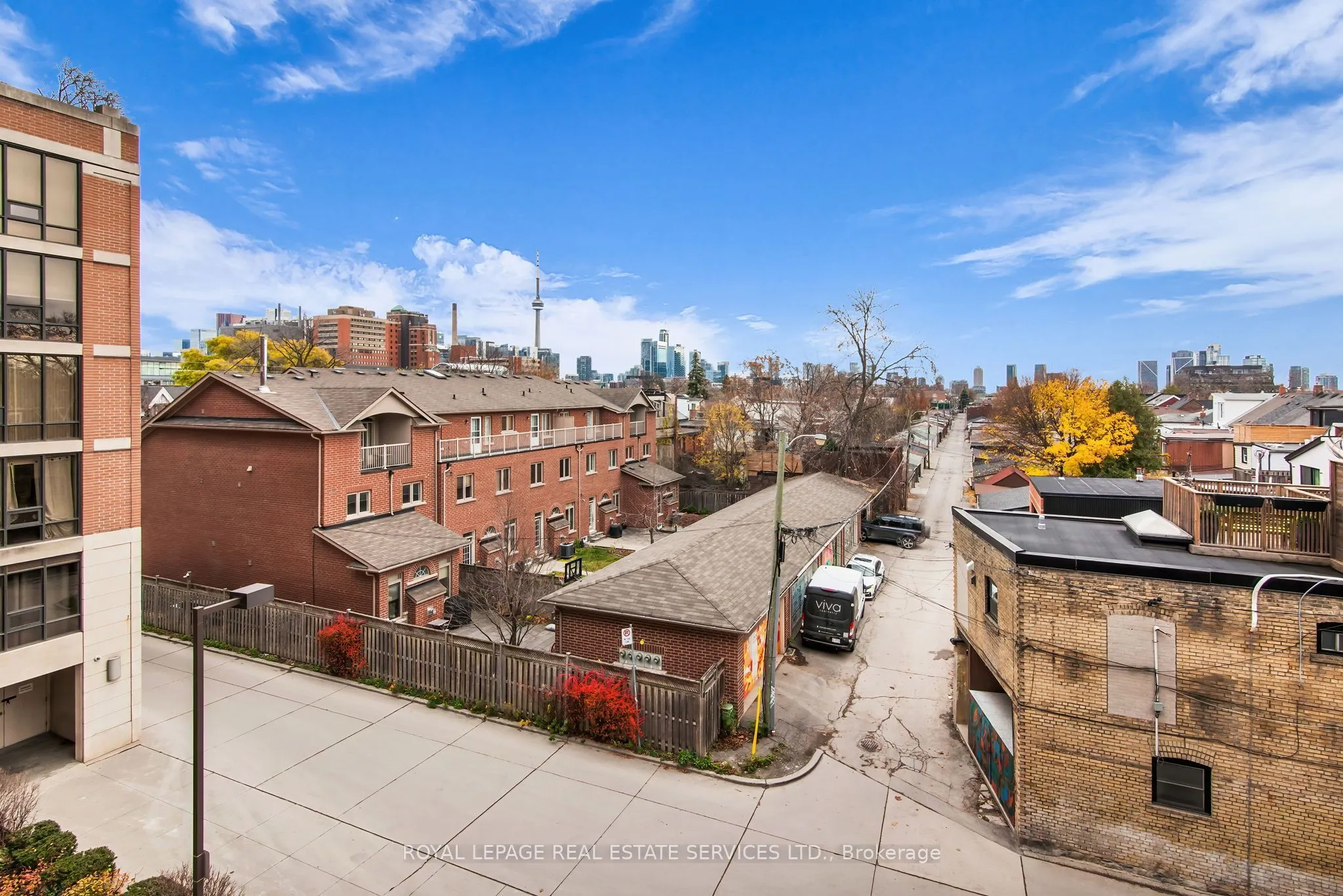 308 Palmerston Avenue #404