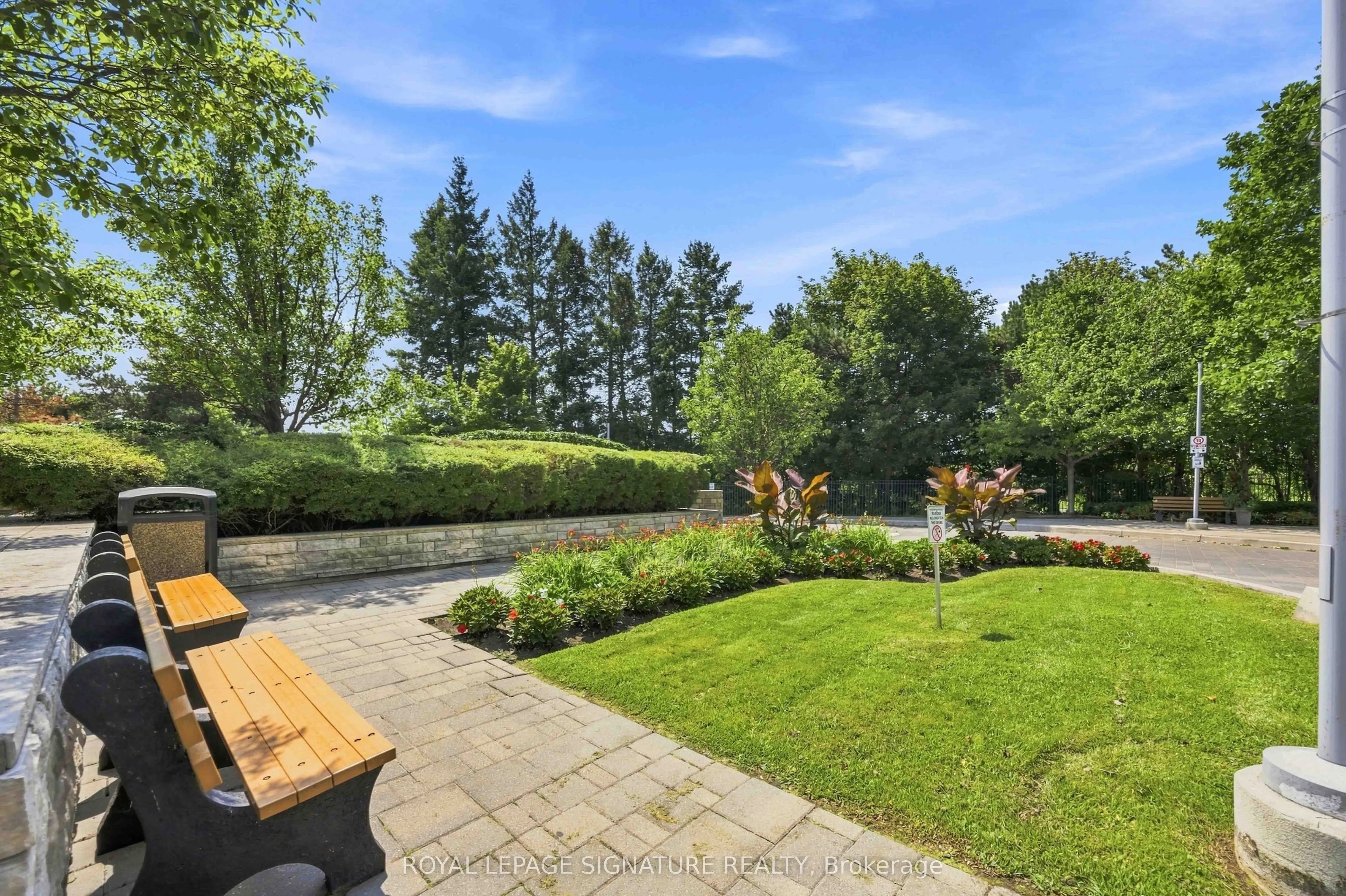 181 Wynford Drive #403
