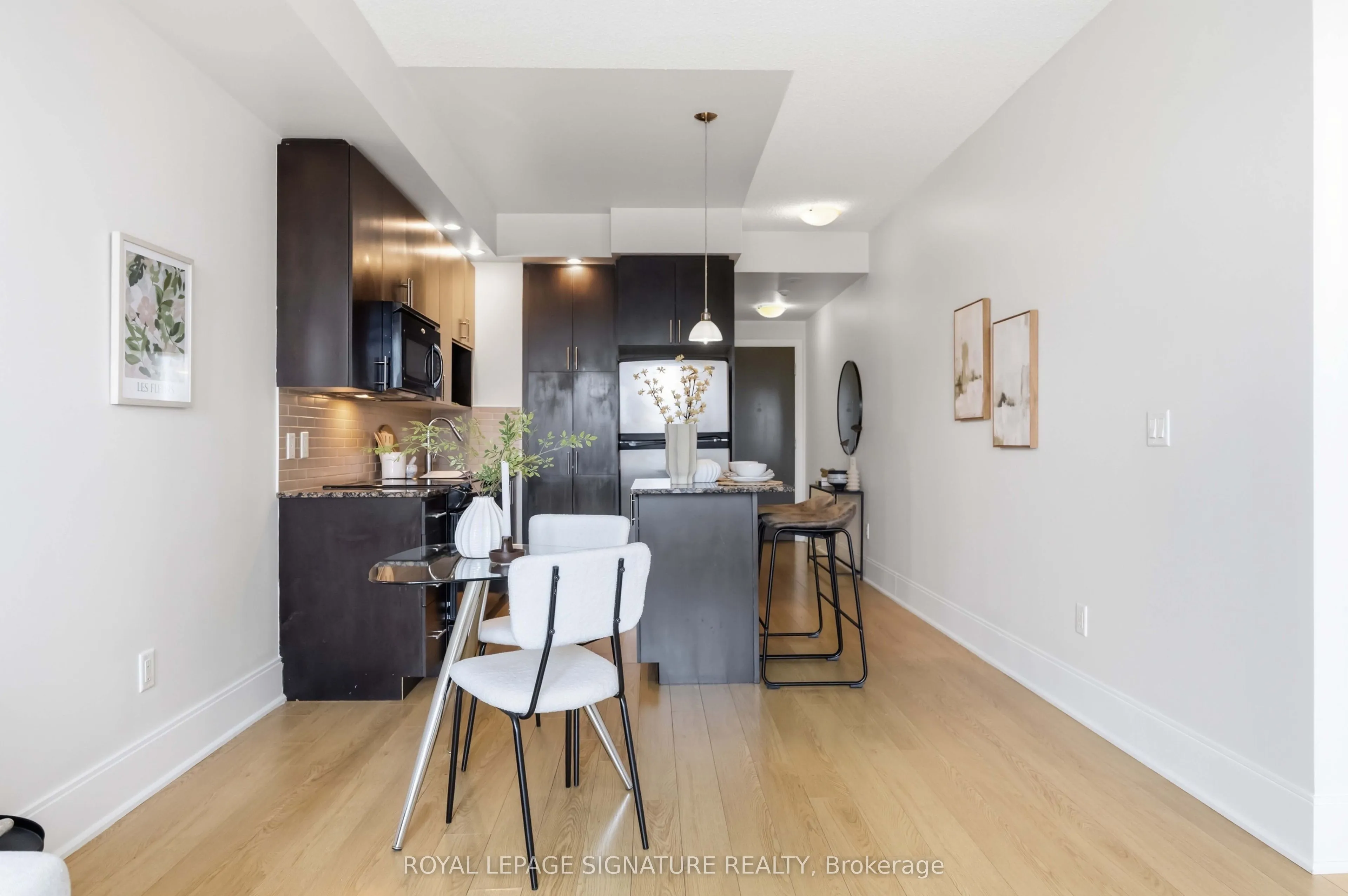 181 Wynford Drive #403