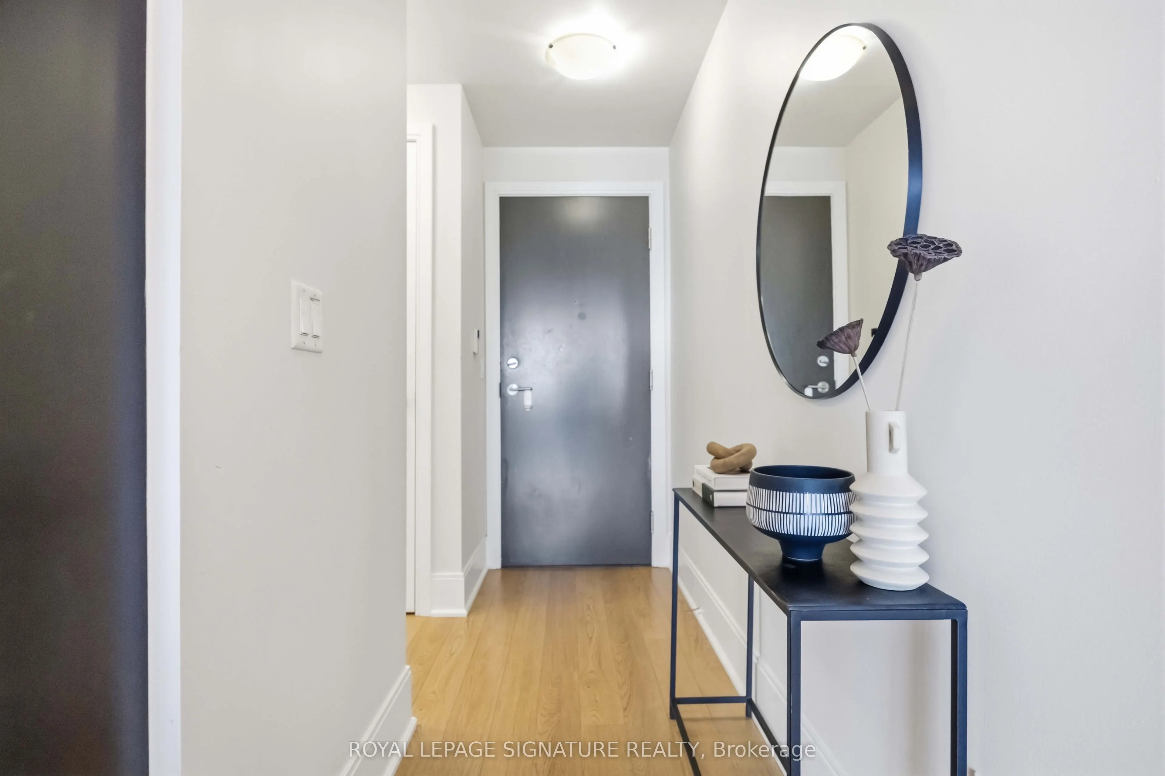 181 Wynford Drive #403