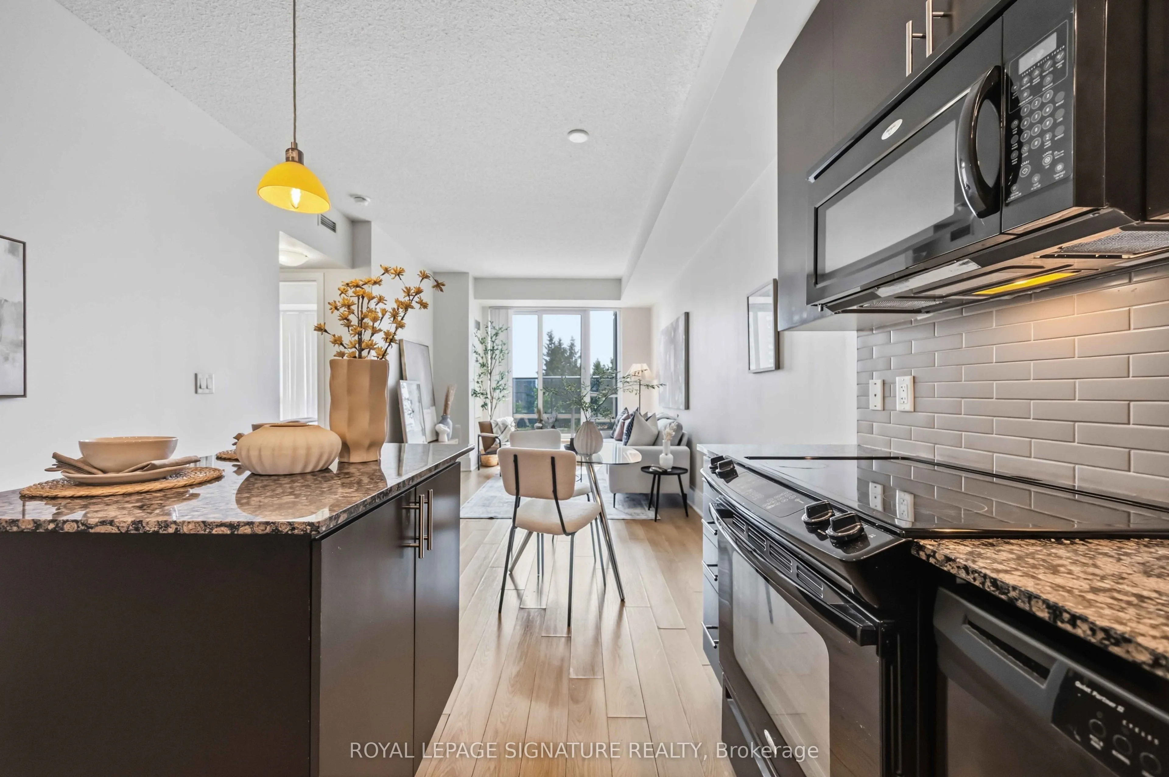 181 Wynford Drive #403