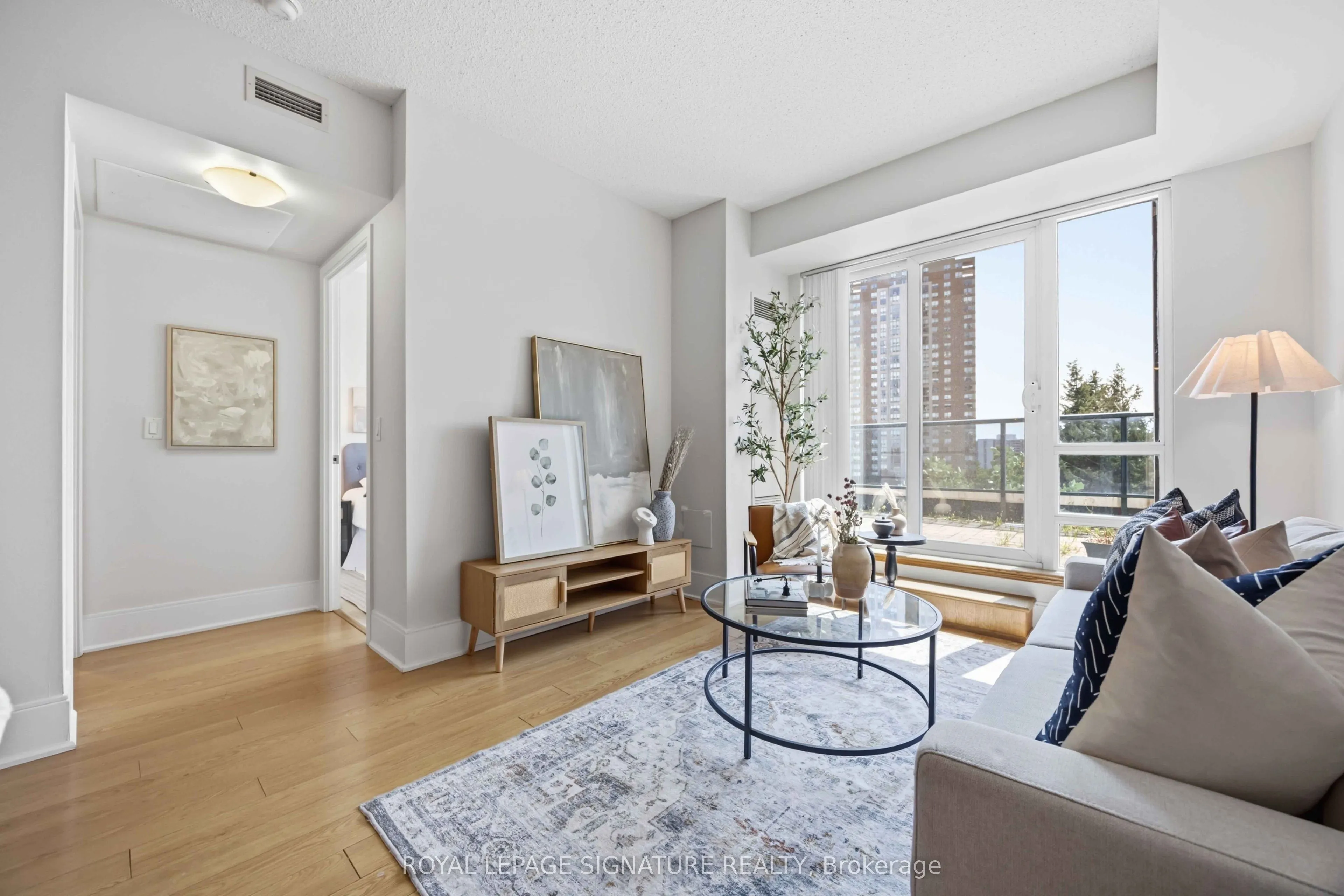 181 Wynford Drive #403
