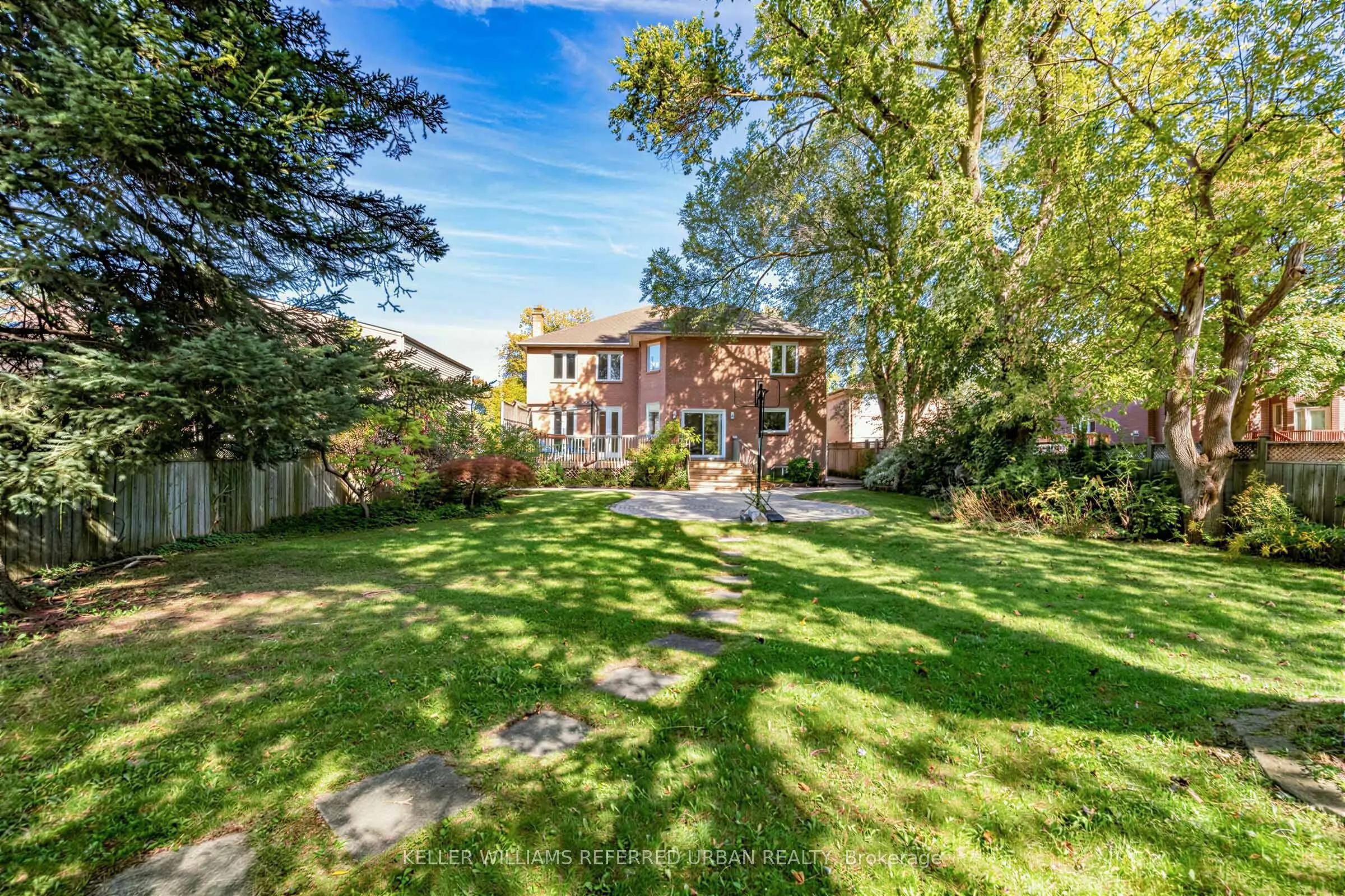 411 Cummer Avenue