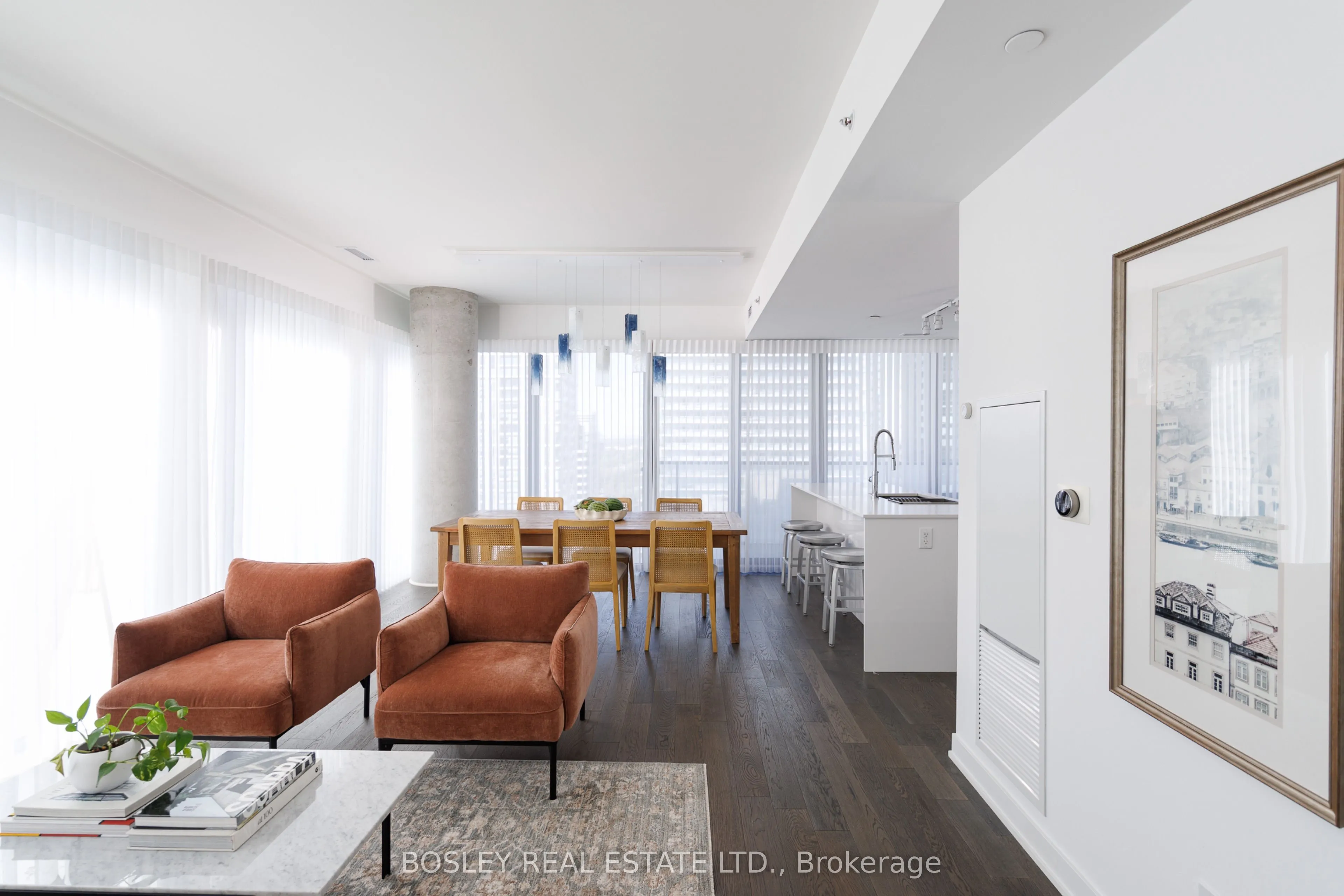 185 Roehampton Avenue #1702