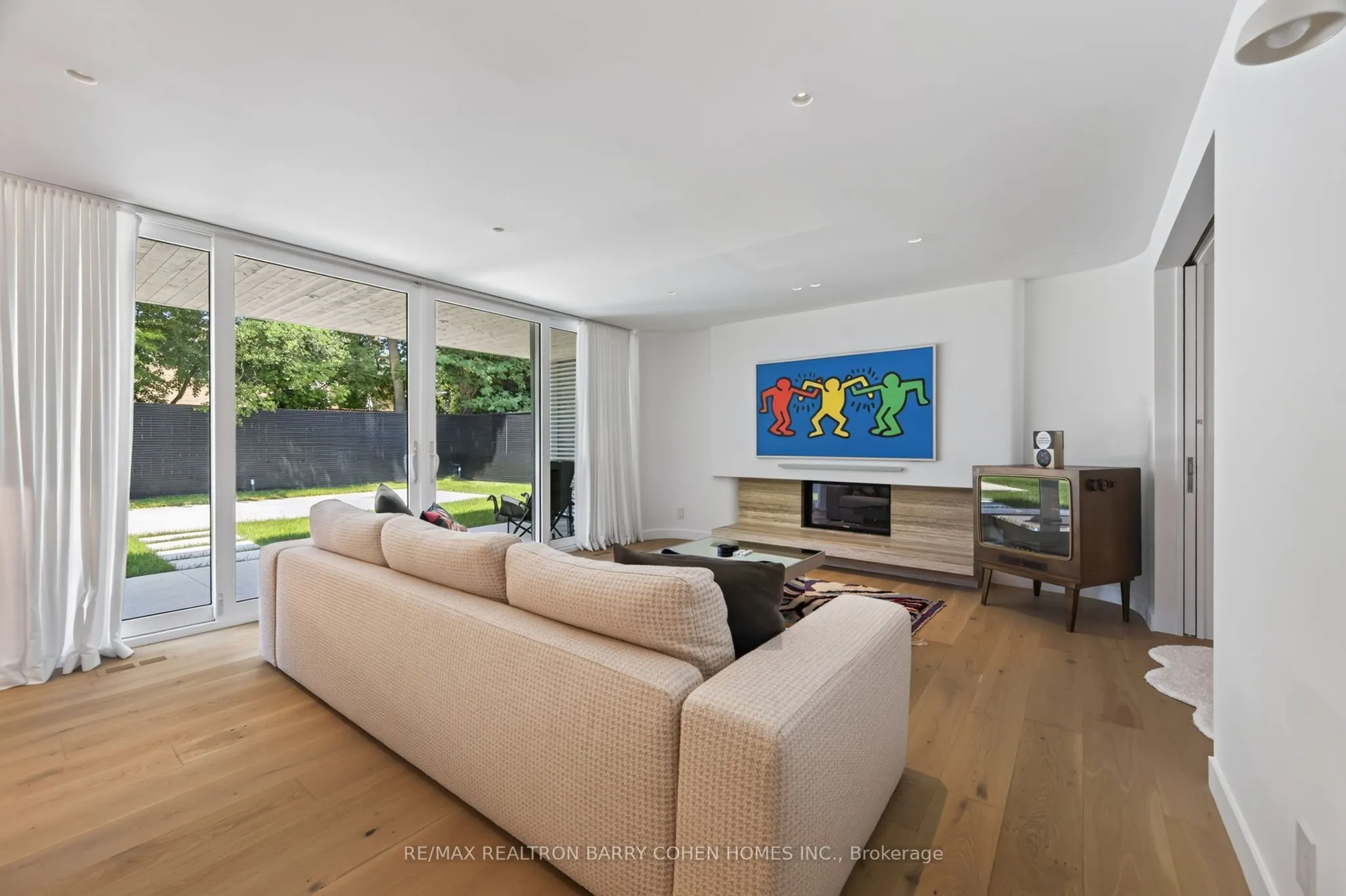 6 Denmark Crescent