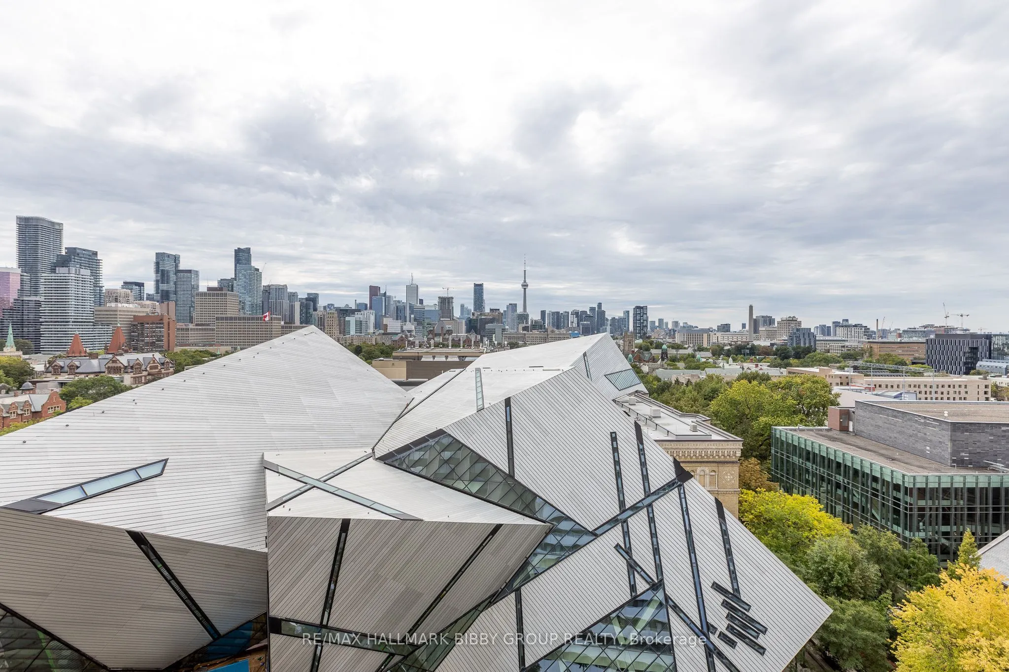 200 Bloor Street W #1204