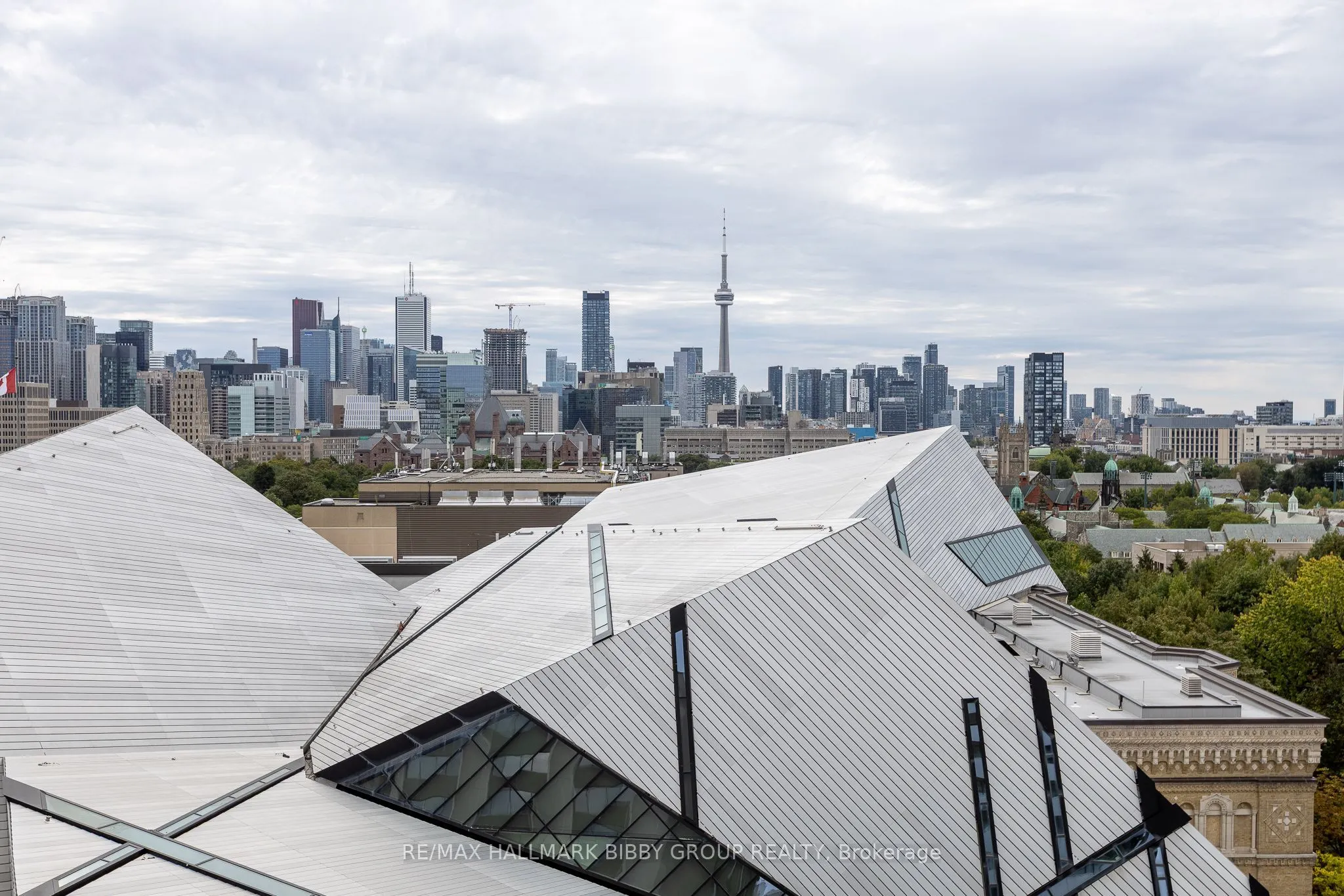 200 Bloor Street W #1204