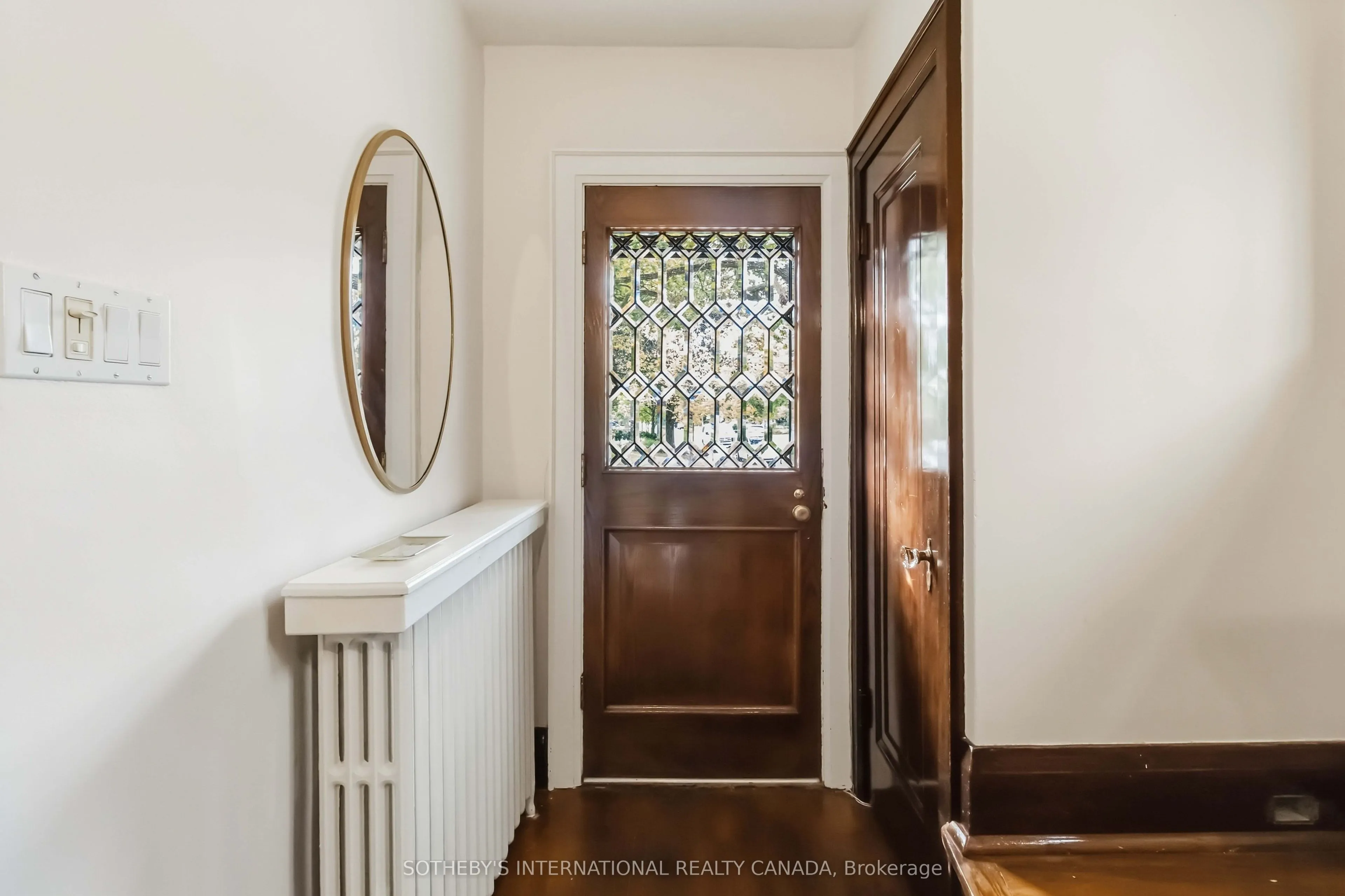 25 Cortland Avenue