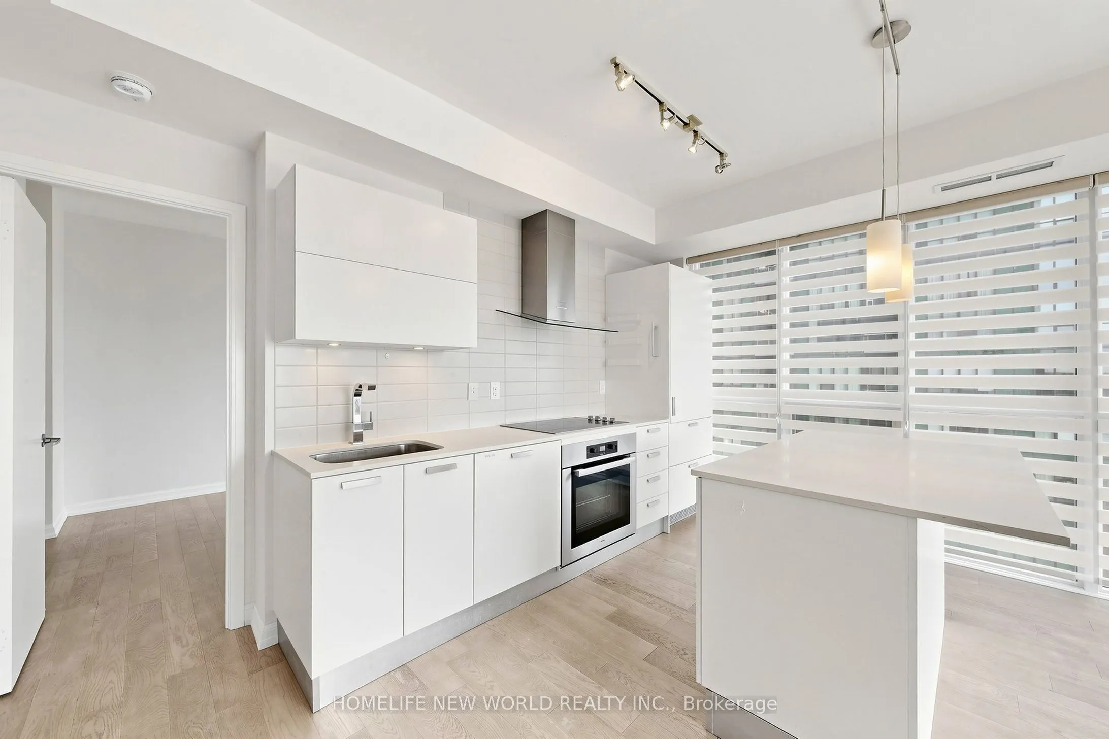 11 Bogert Avenue #902