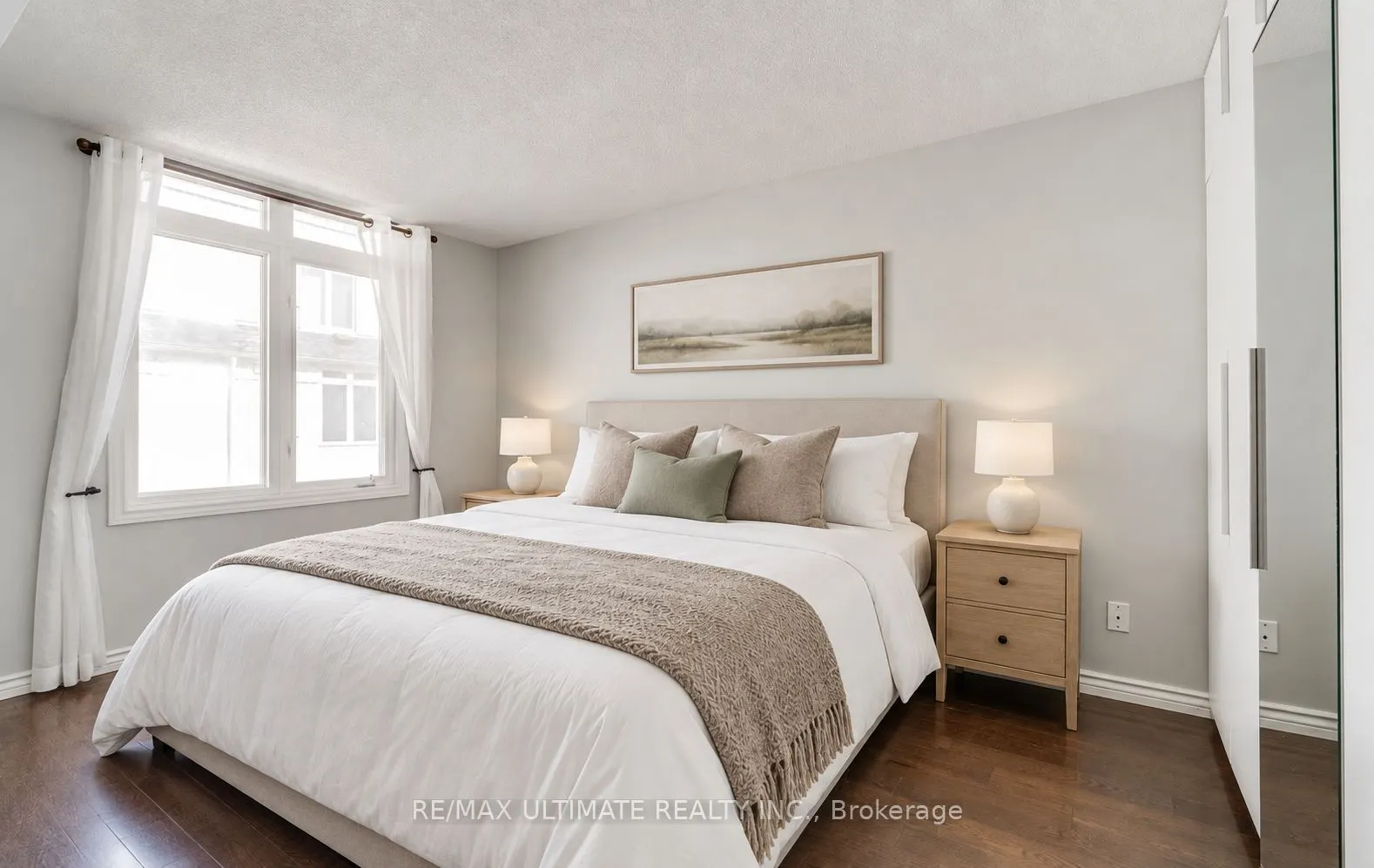 12 Sudbury Street #1404