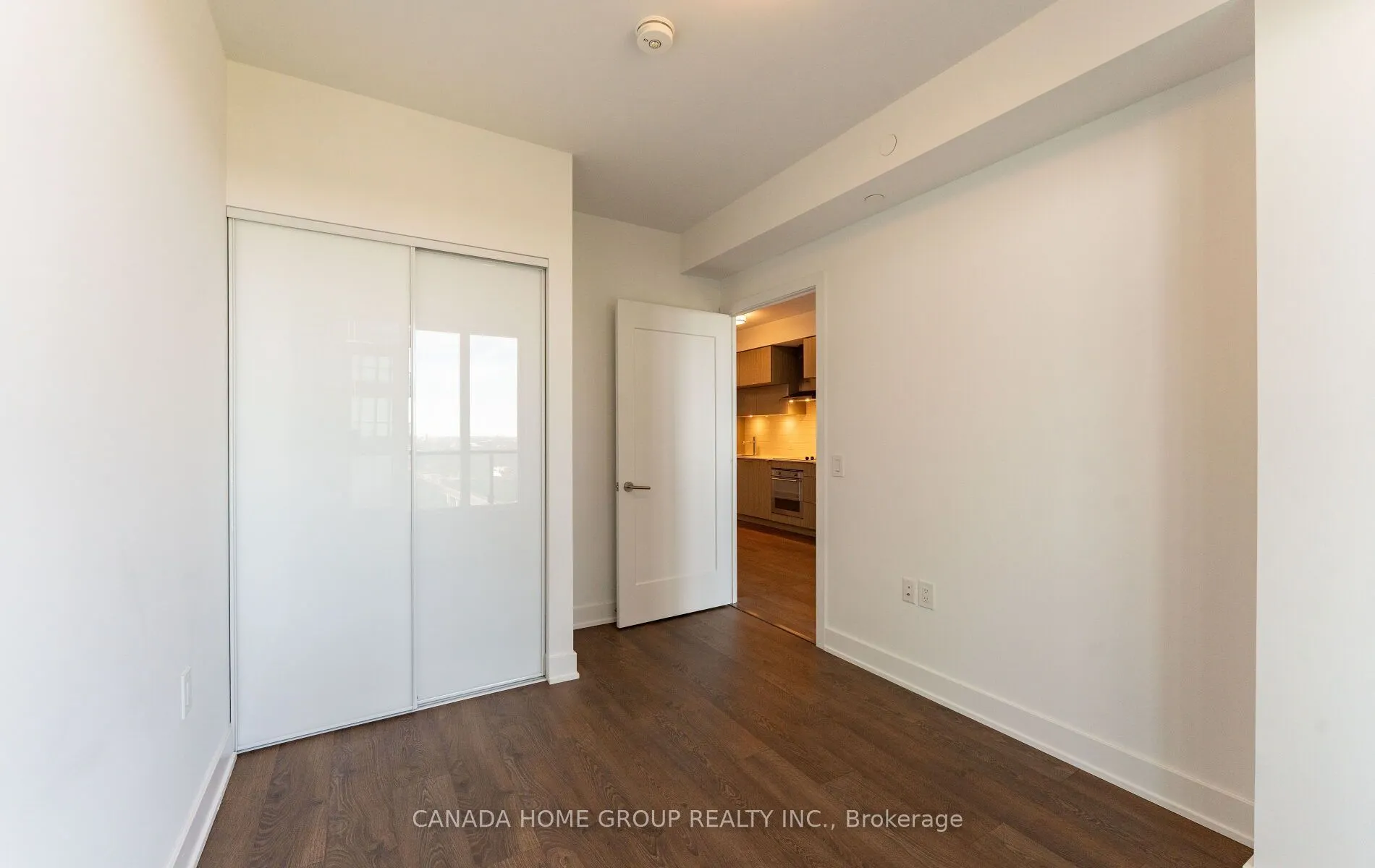 575 Bloor Street E #3405