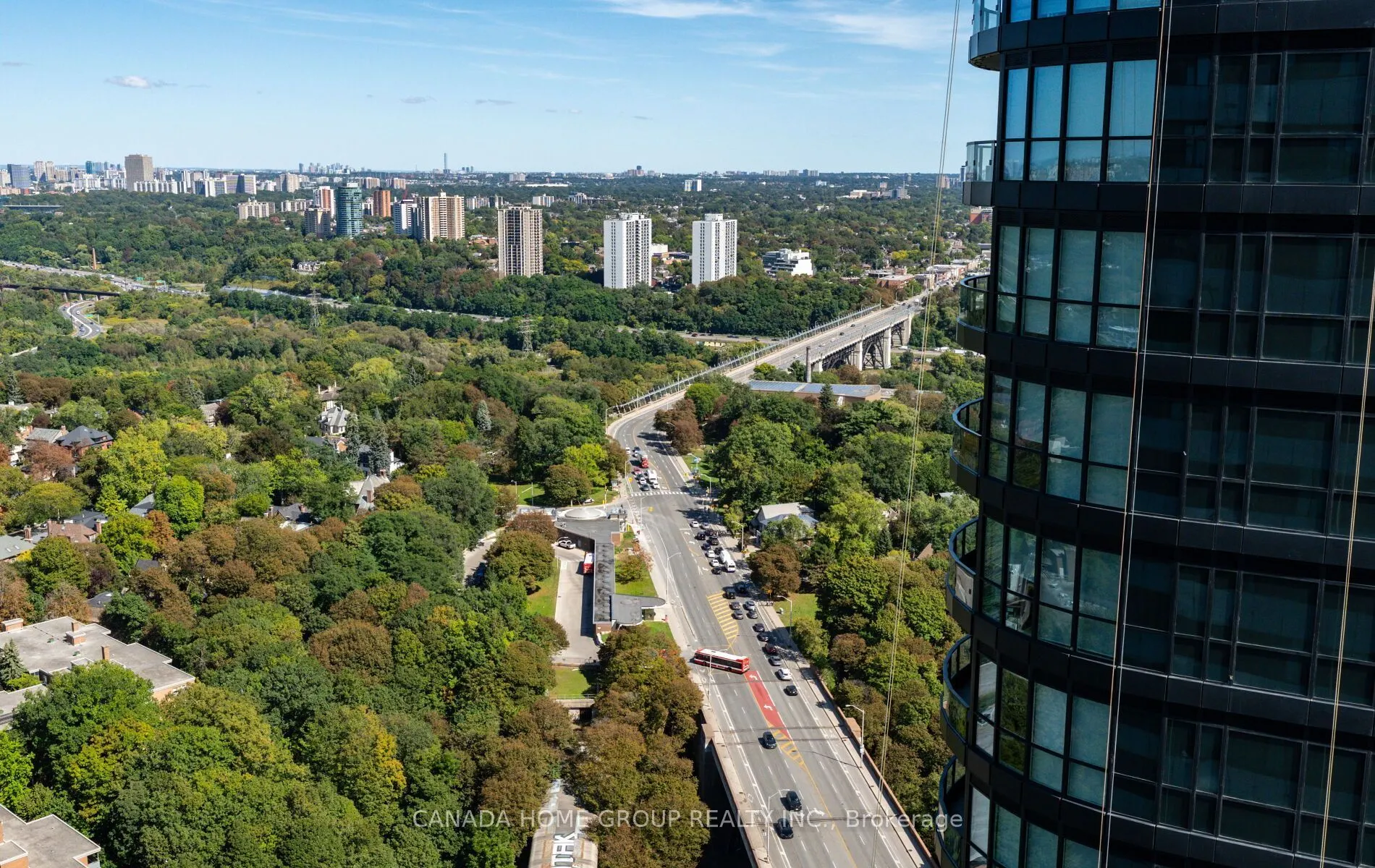 575 Bloor Street E #3405