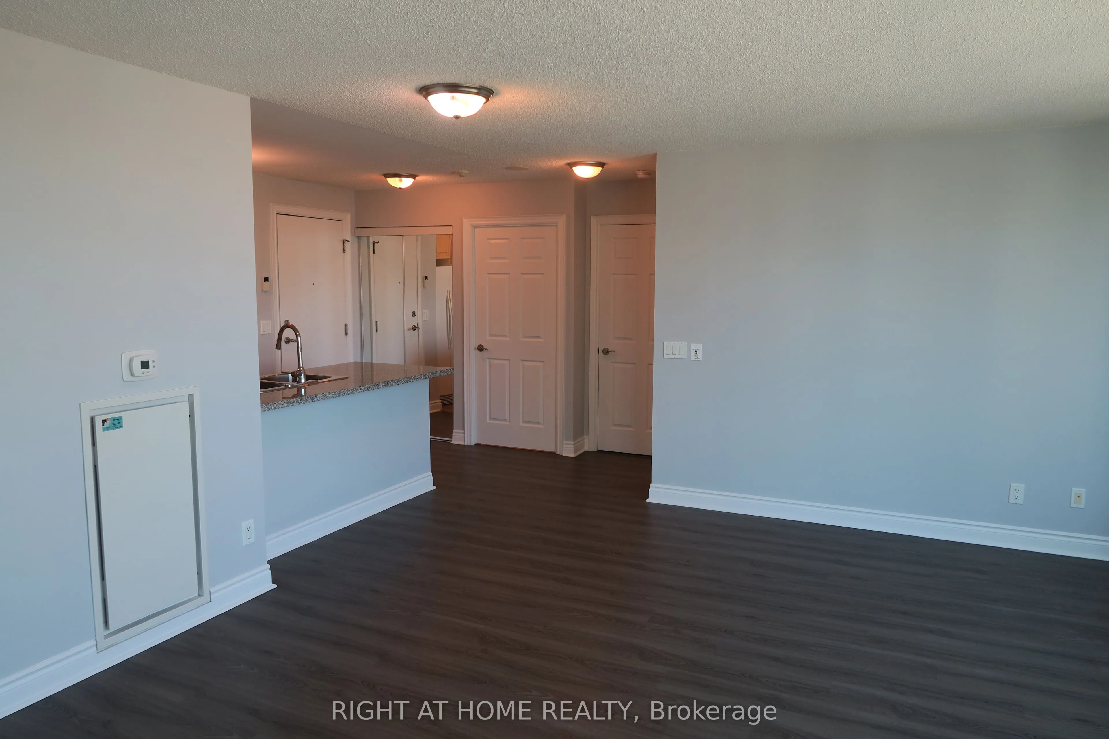 15 Greenview Avenue #1505
