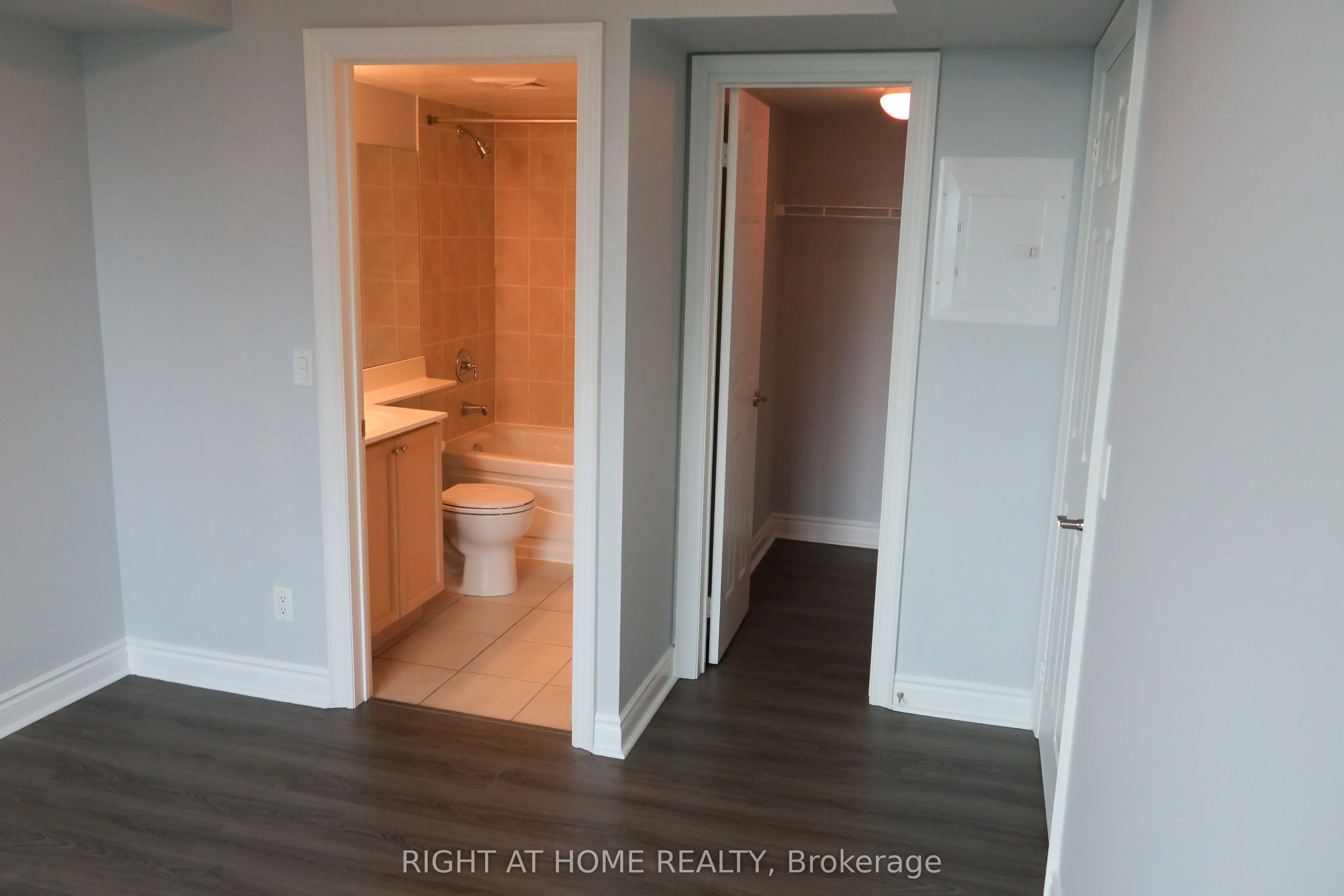 15 Greenview Avenue #1505