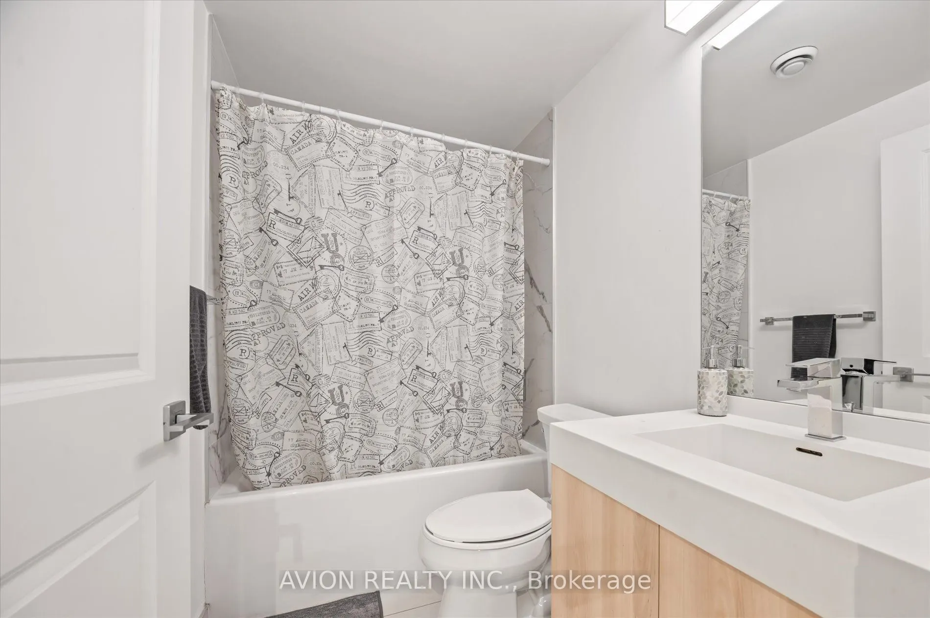 251 Jarvis Street #1120
