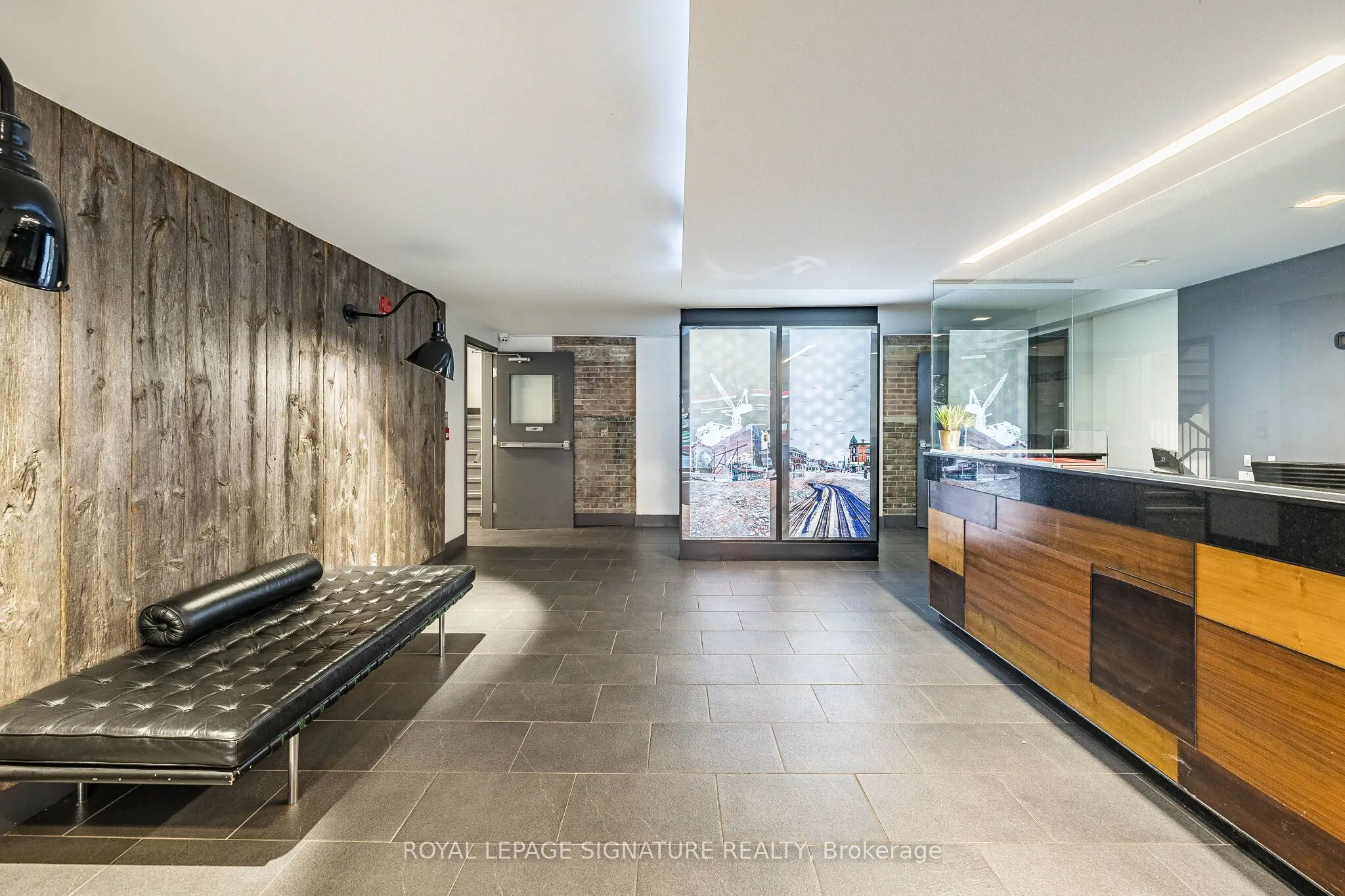 955 Queen Street W #316