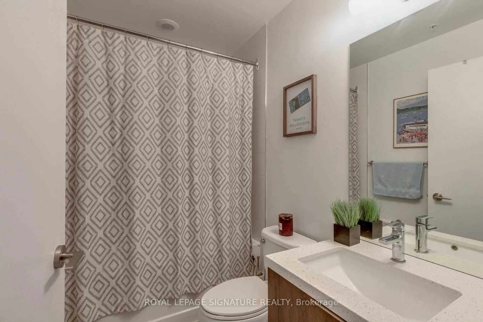 109 Ossington Avenue #504
