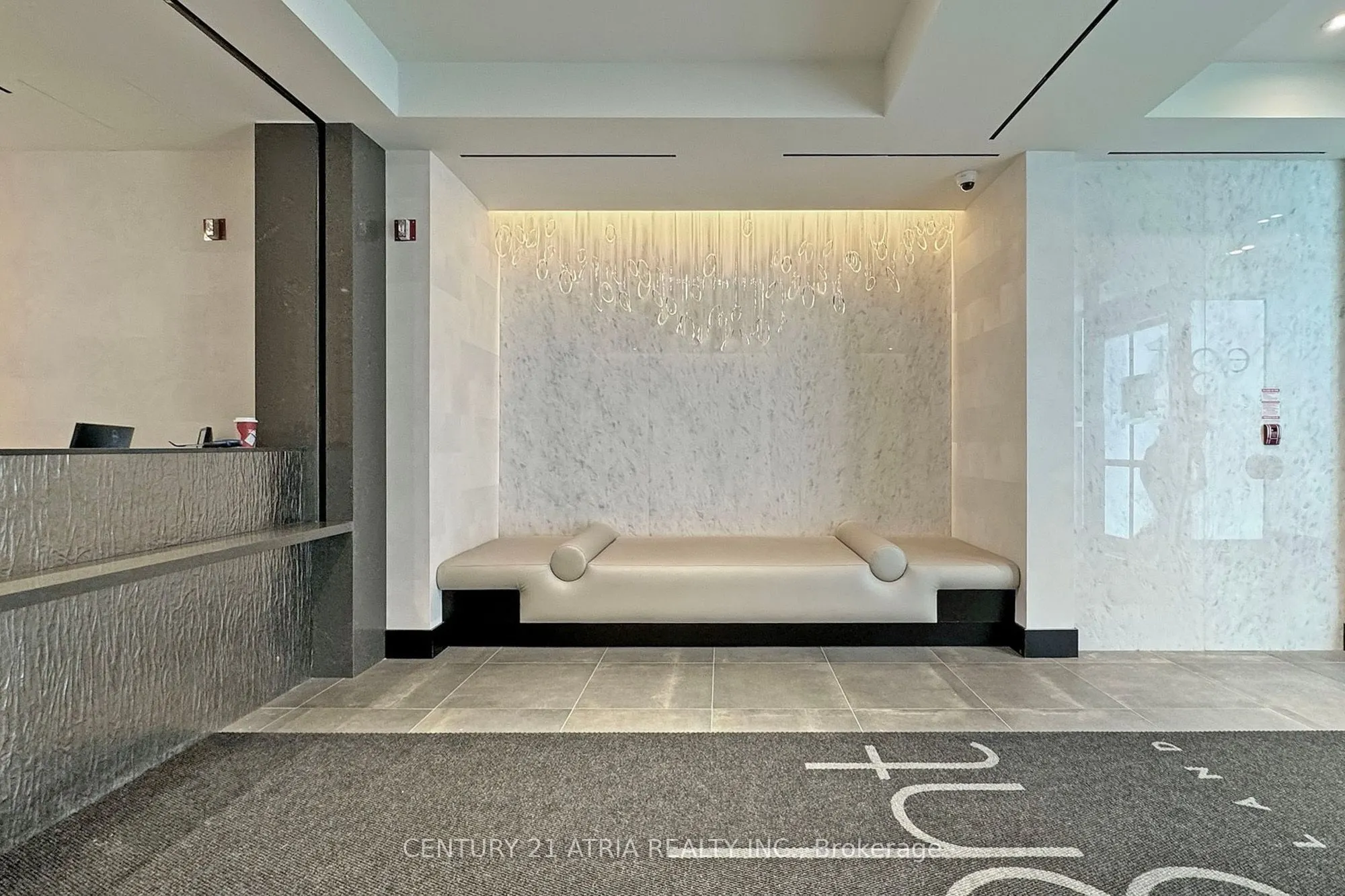 8 CUMBERLAND Street #2403