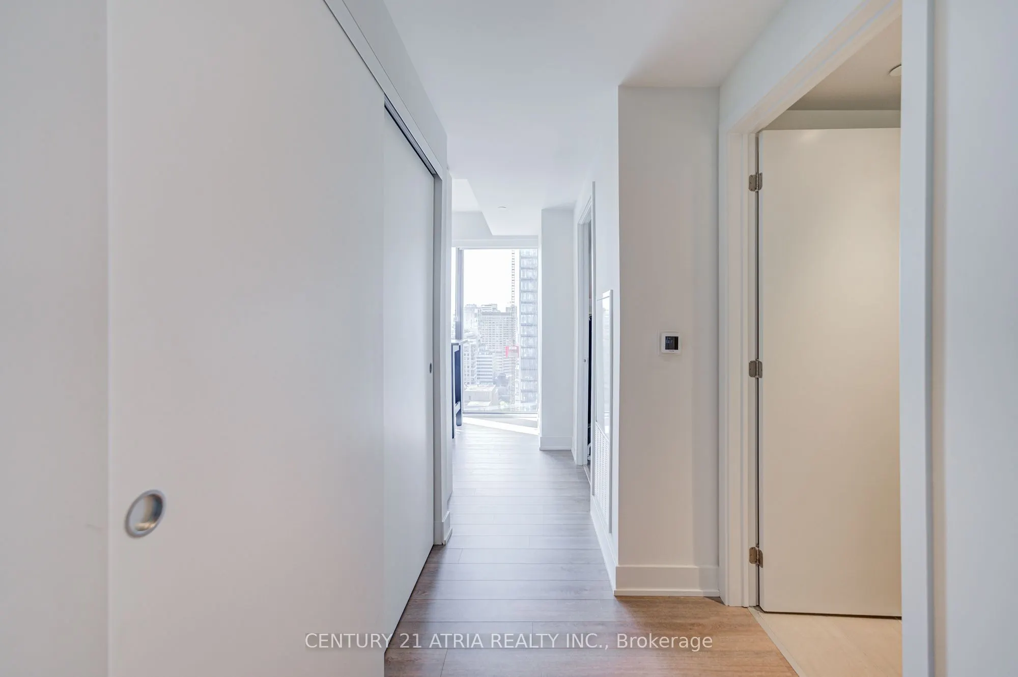 8 CUMBERLAND Street #2403