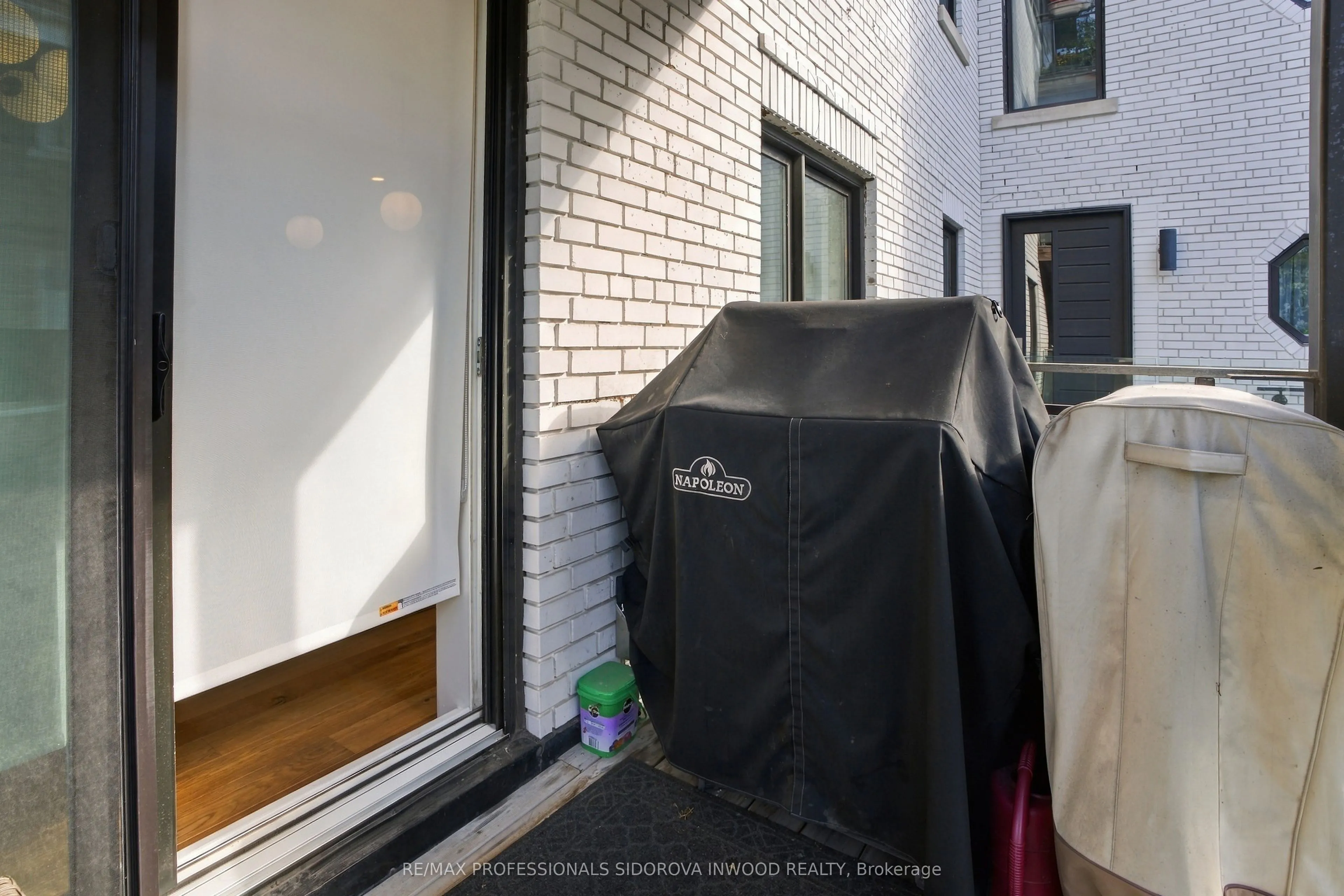 1657 Bathurst Street #2A
