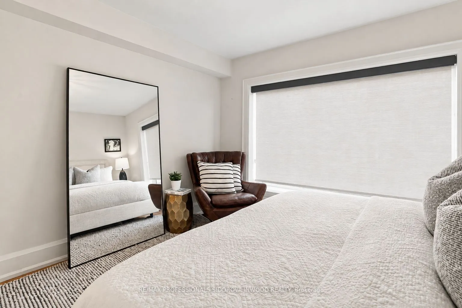 1657 Bathurst Street #2A