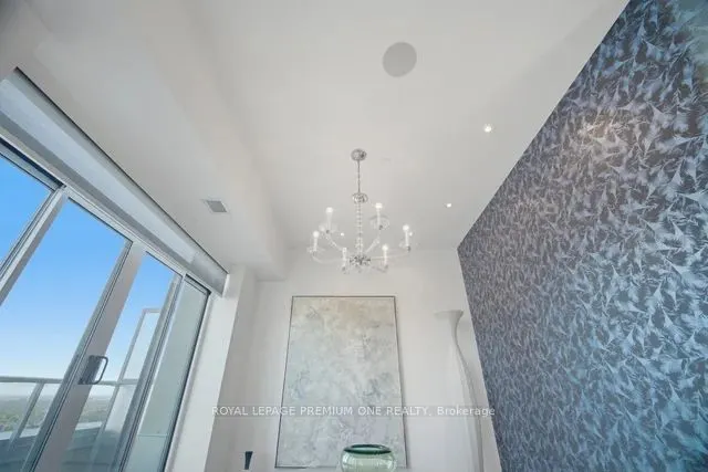 111 St Clair Avenue W #1903
