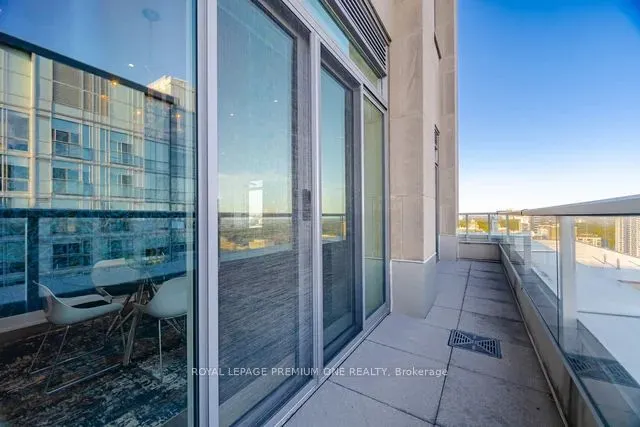 111 St Clair Avenue W #1903