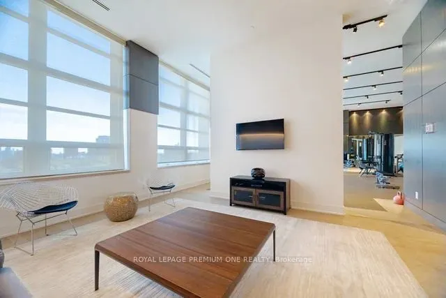 111 St Clair Avenue W #1903