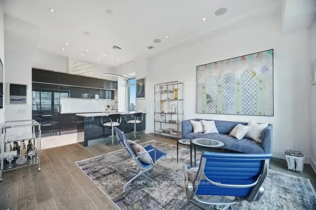 111 St Clair Avenue W #1903