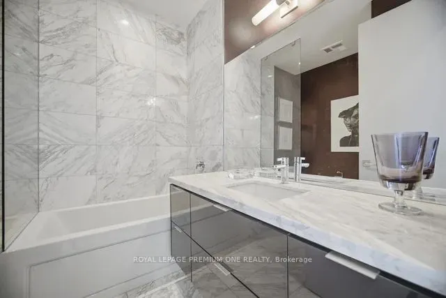 111 St Clair Avenue W #1903