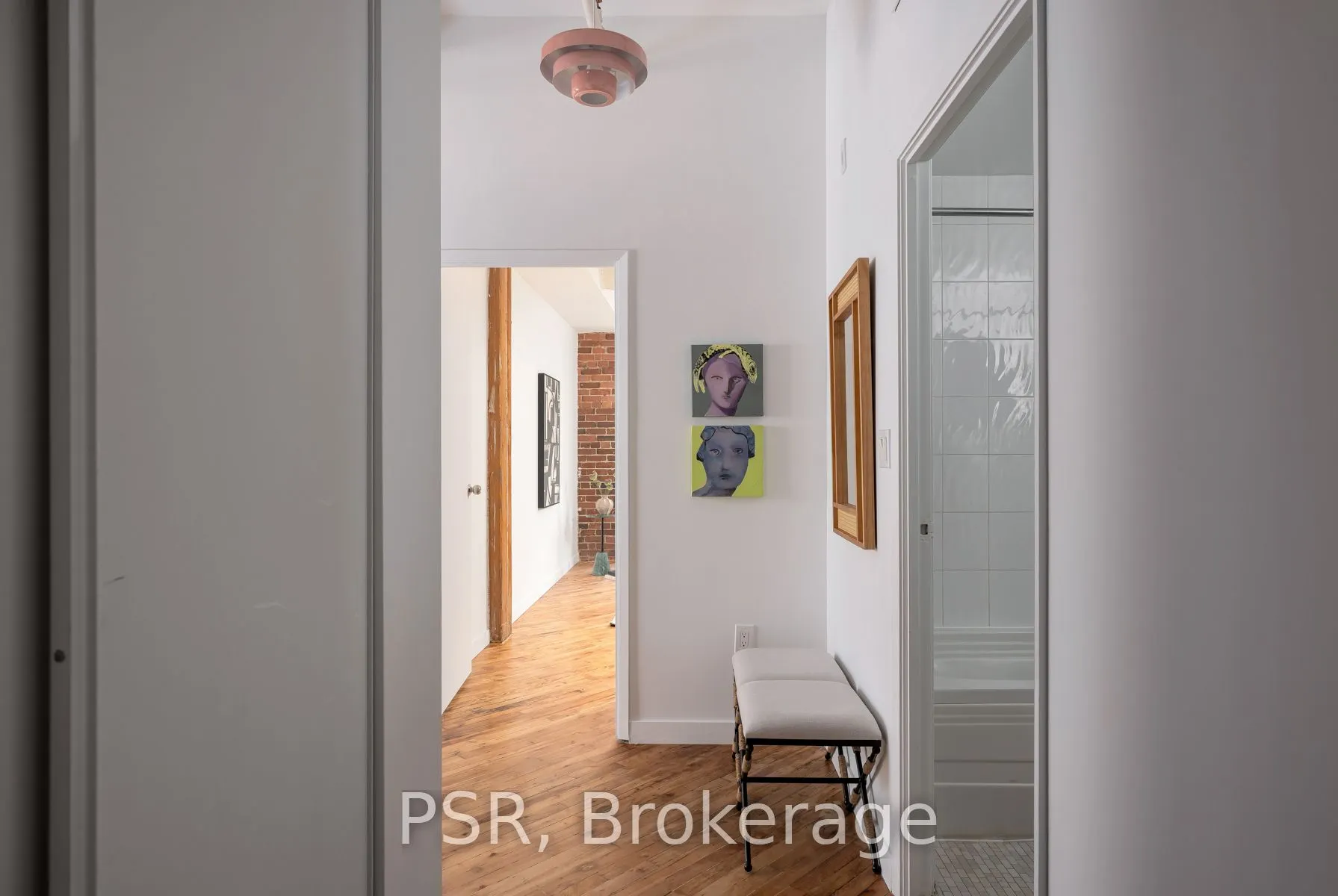90 Sherbourne Street #407